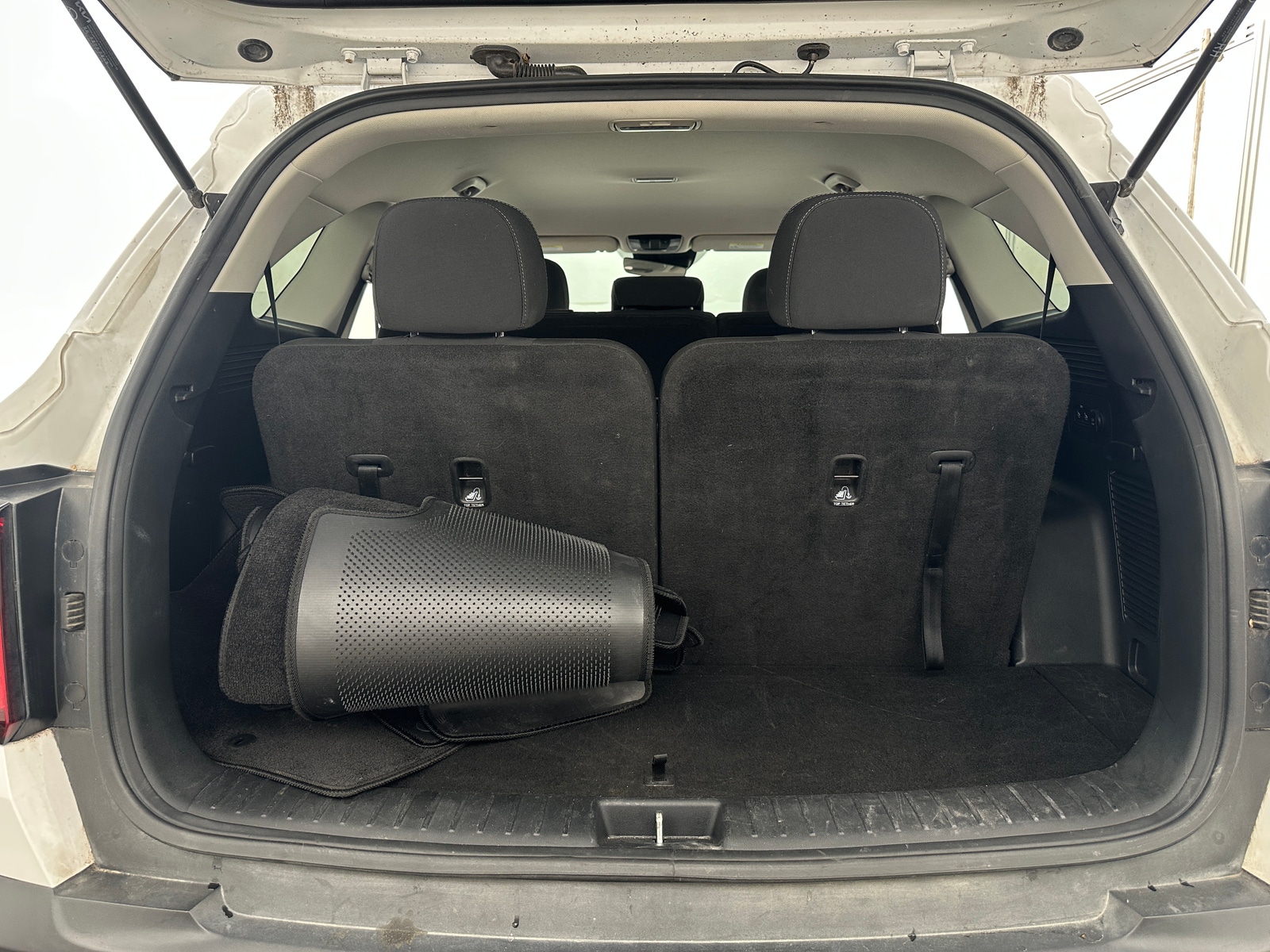 Thumbnail: 2023 Kia Sorento - 7