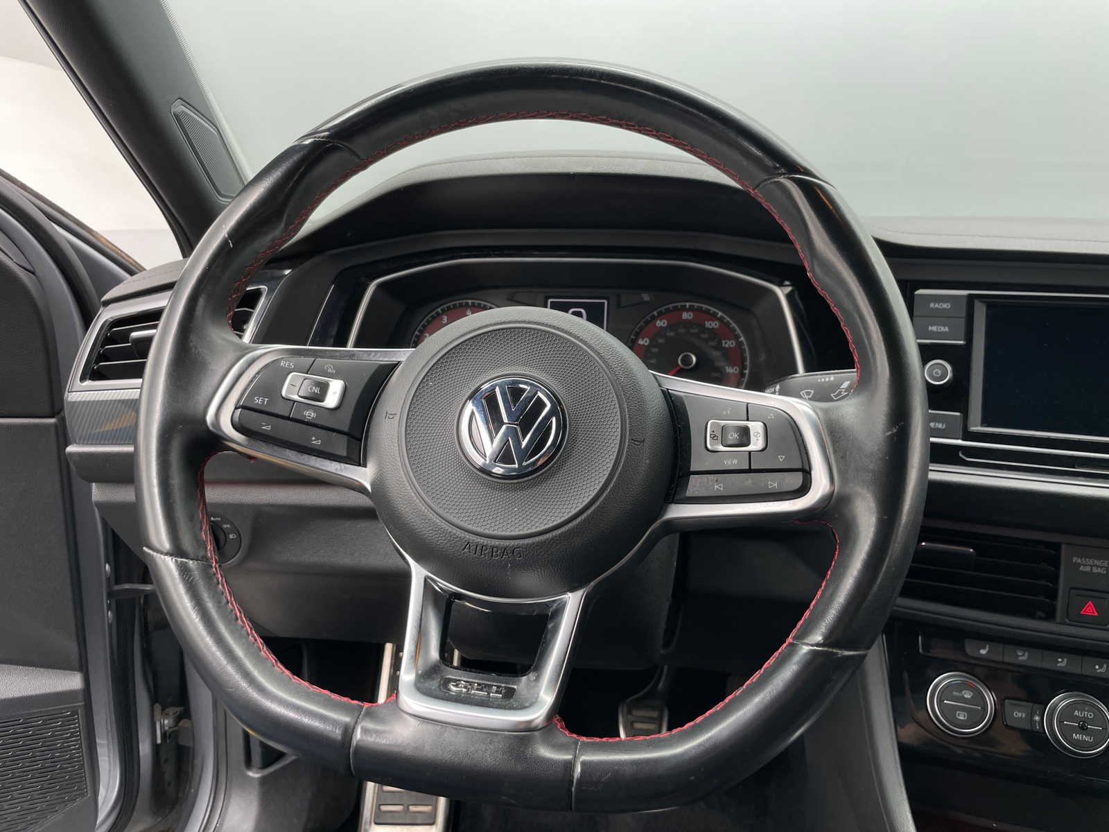 Thumbnail: 2021 Volkswagen Jetta - 5