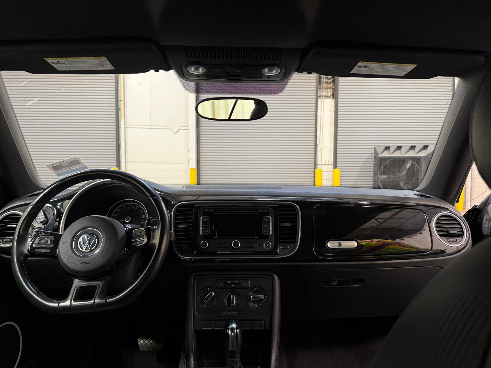 Thumbnail: 2013 Volkswagen Beetle - 3