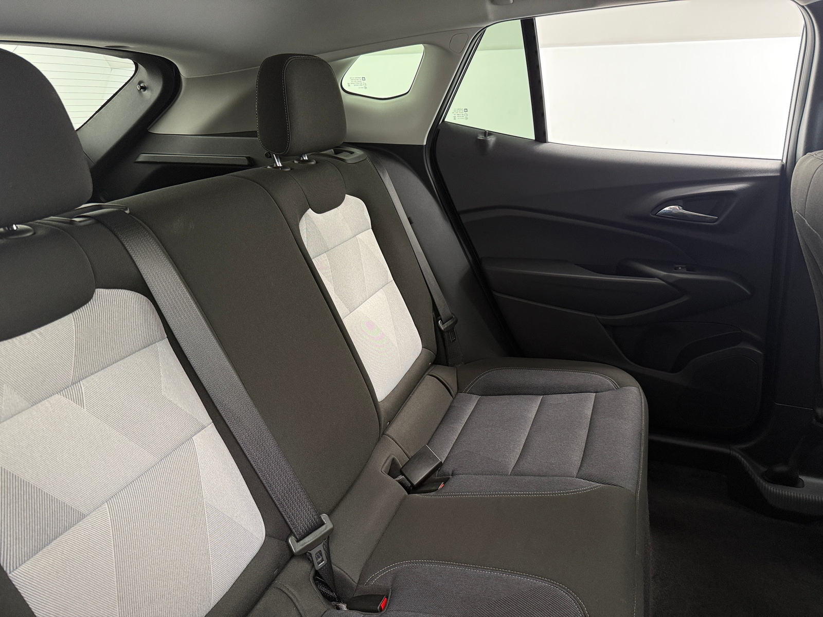 Thumbnail: 2025 Chevrolet Trax - 6