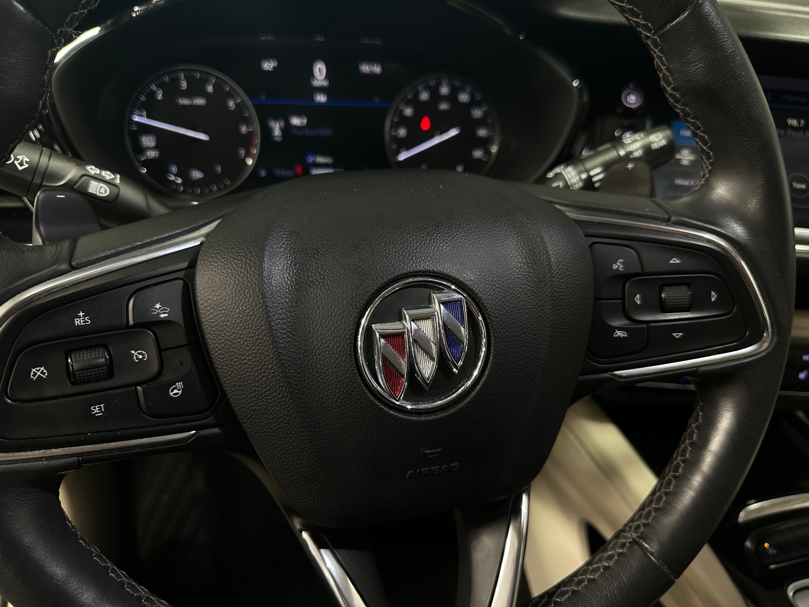 Thumbnail: 2021 Buick Envision - 4