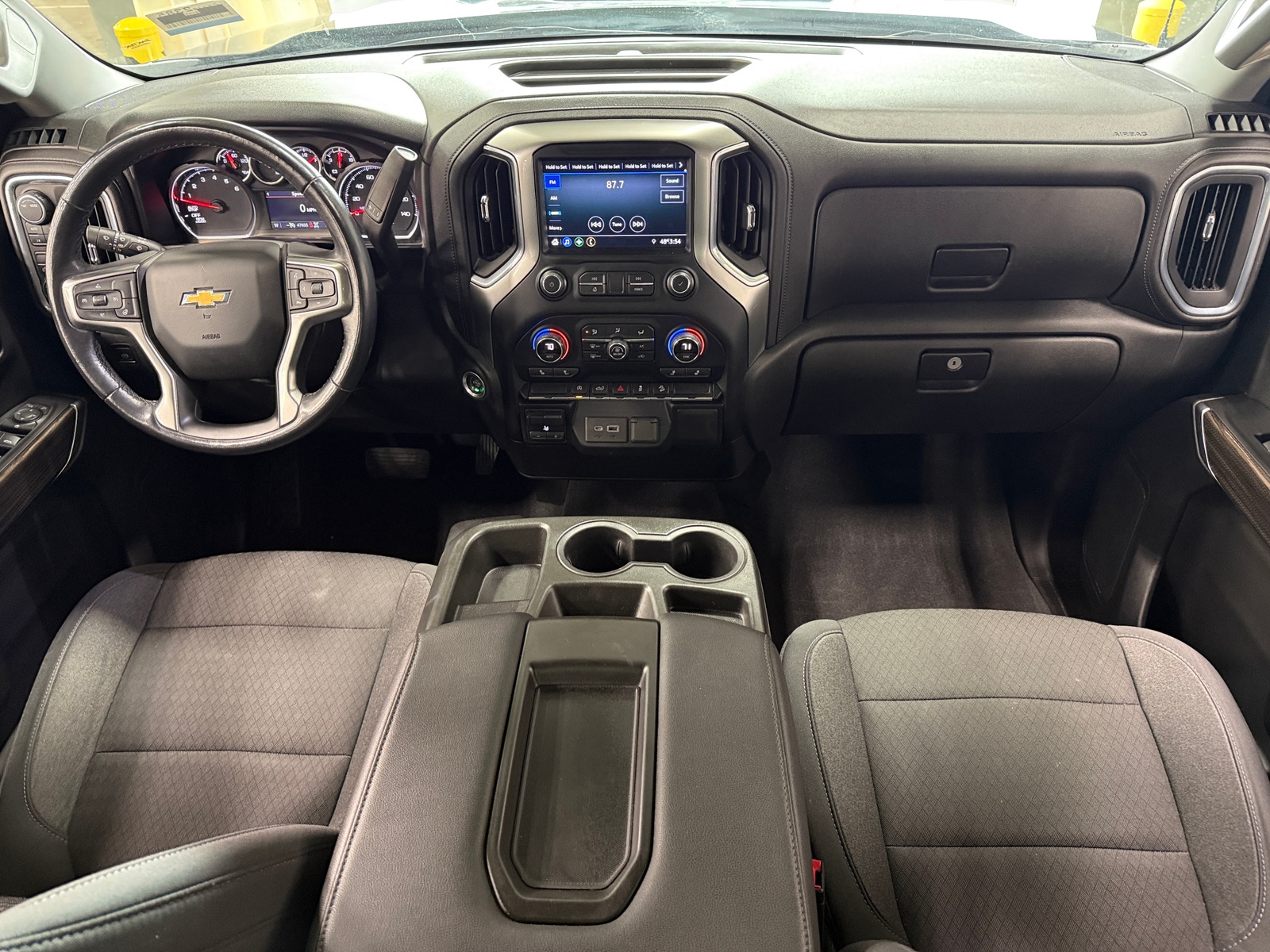 Thumbnail: 2021 Chevrolet Silverado 1500 - 3