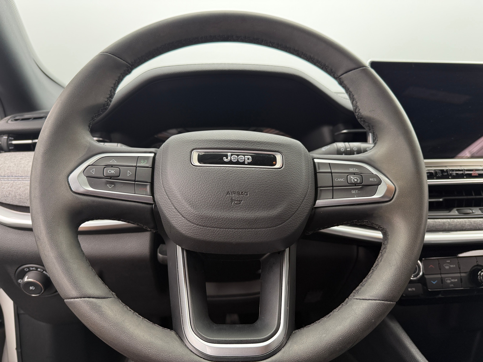 Thumbnail: 2024 Jeep Compass - 5