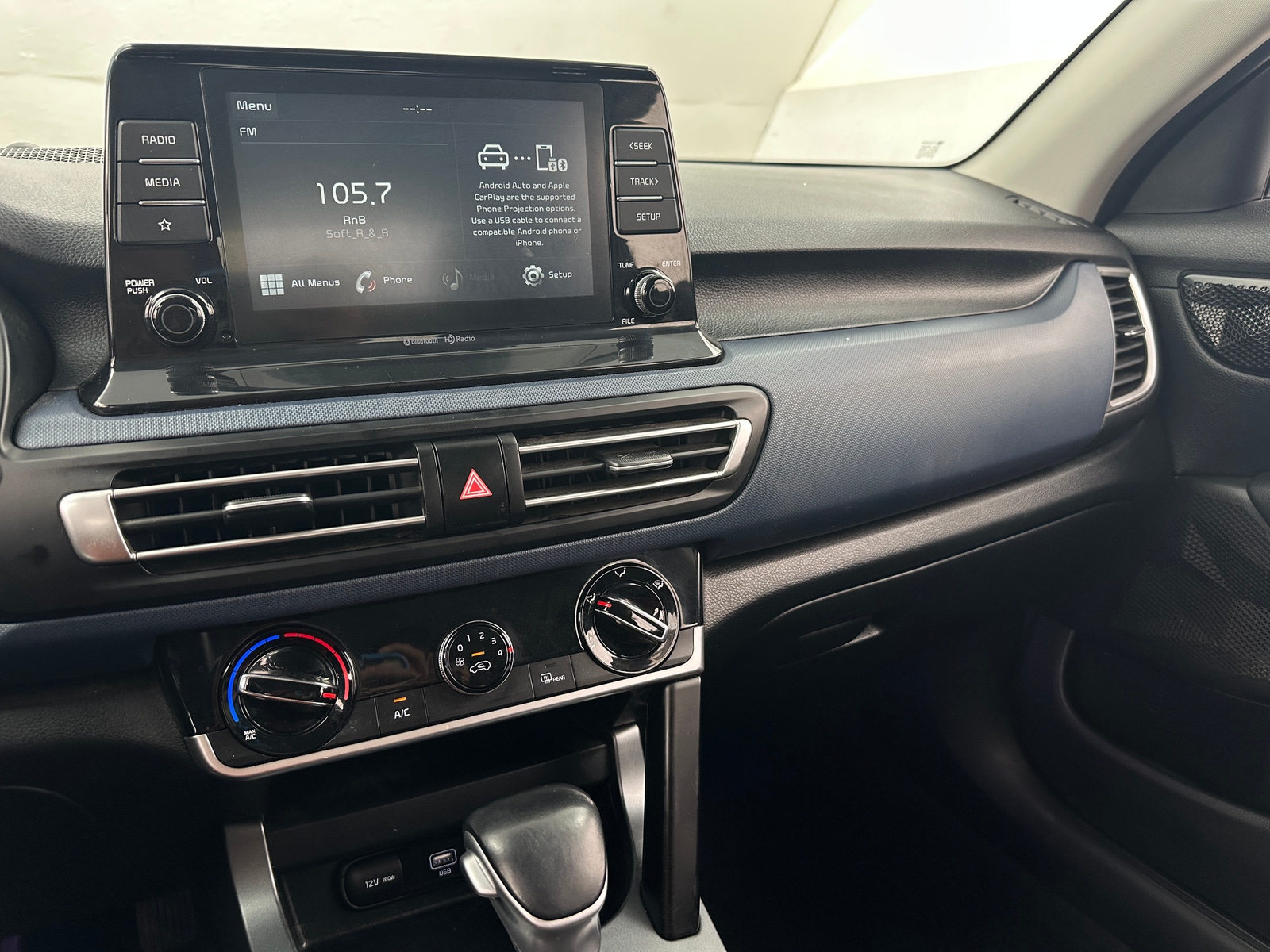 Thumbnail: 2021 Kia Seltos - 3