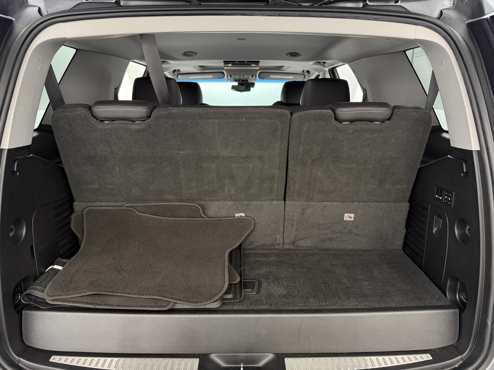 Thumbnail: 2019 Cadillac Escalade - 6