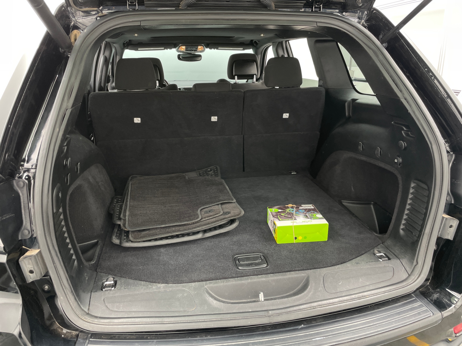 Thumbnail: 2018 Jeep Grand Cherokee - 7