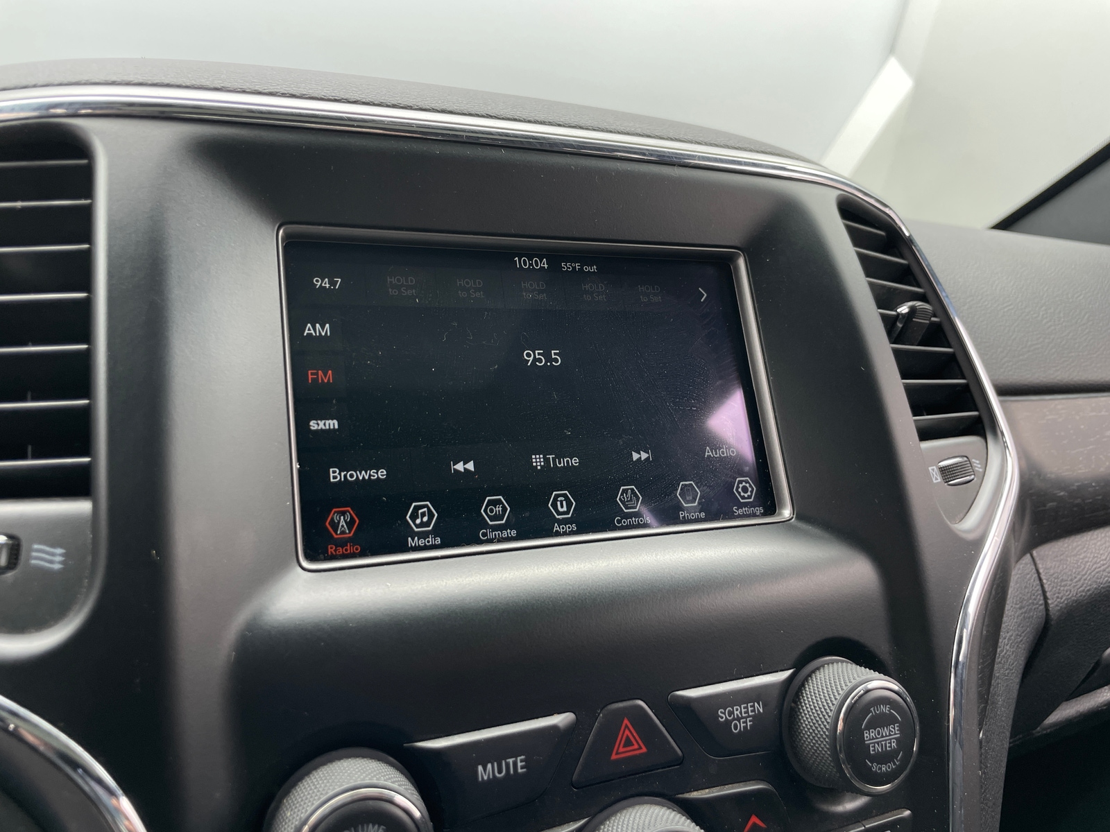 Thumbnail: 2018 Jeep Grand Cherokee - 4