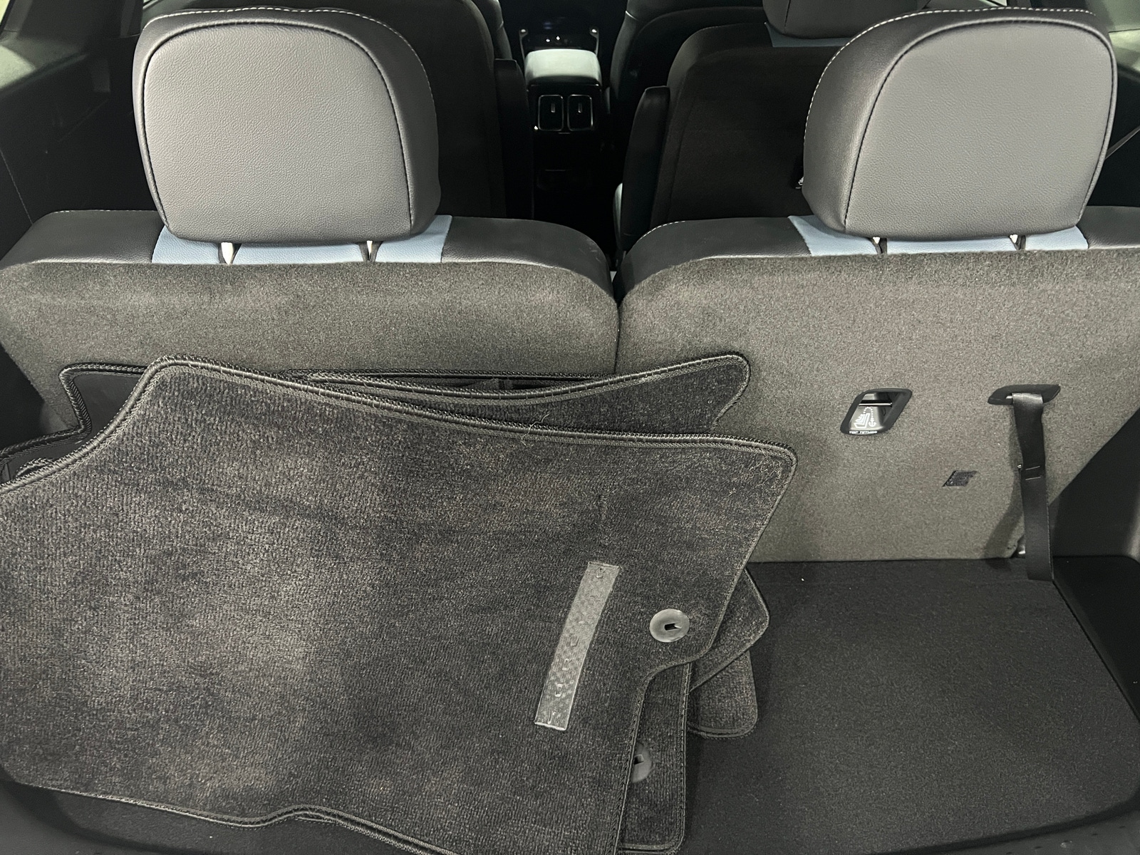 Thumbnail: 2025 Kia Sorento - 6