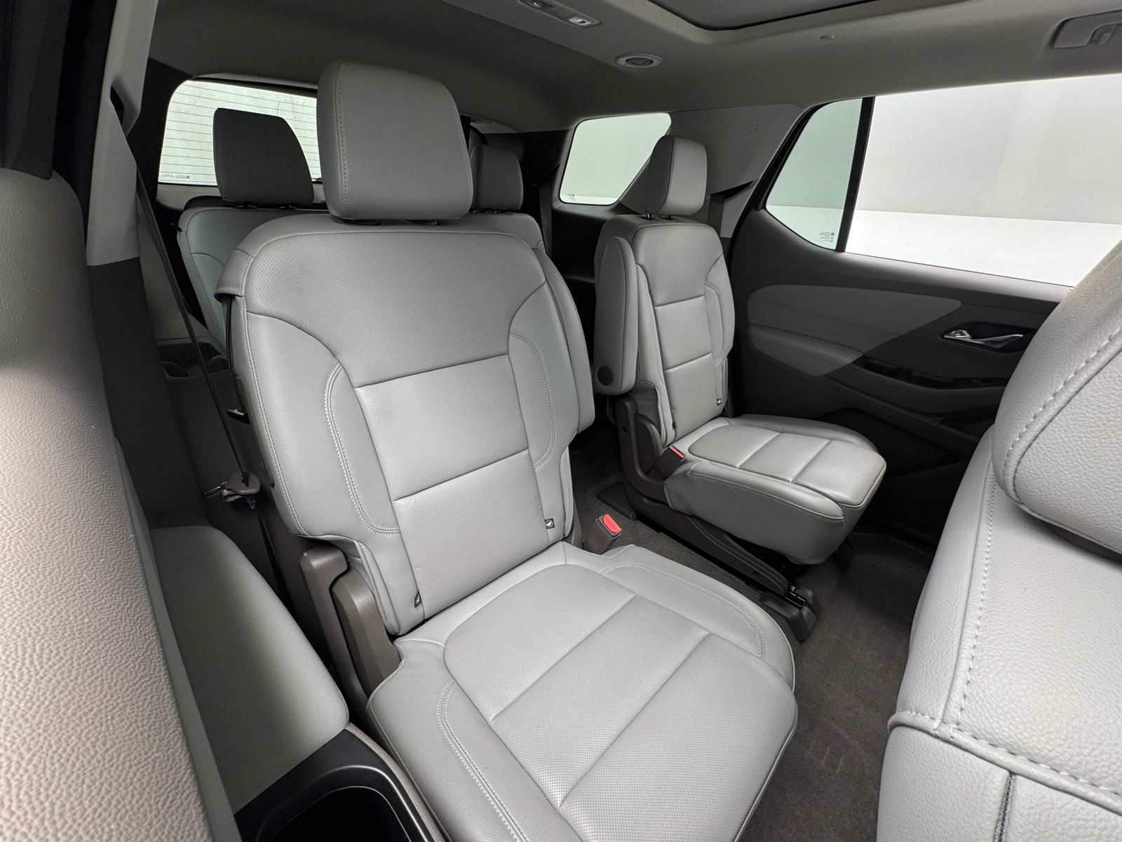 Thumbnail: 2018 Chevrolet Traverse - 5