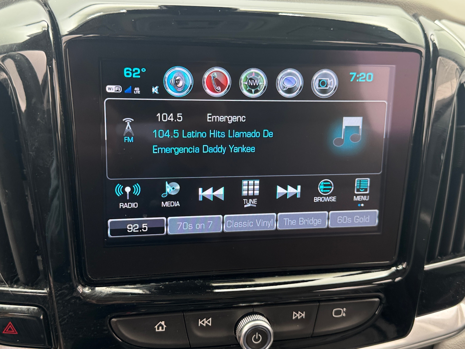 Thumbnail: 2018 Chevrolet Traverse - 3