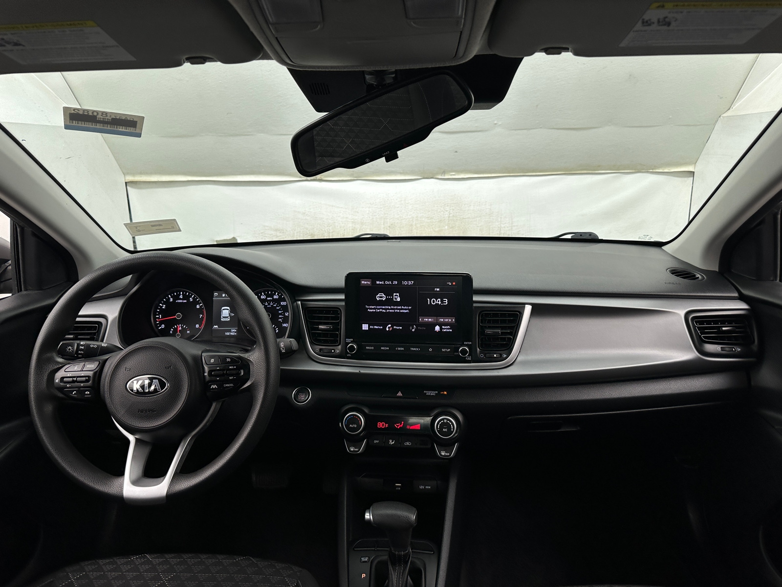 Thumbnail: 2021 Kia Rio - 3