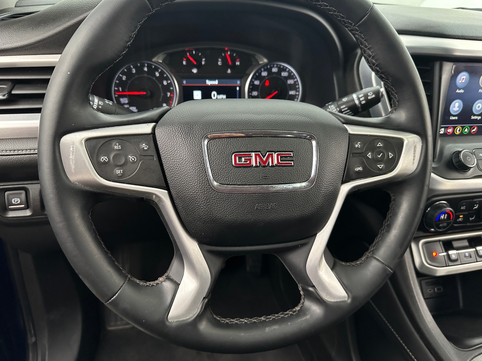 Thumbnail: 2023 GMC Acadia - 4