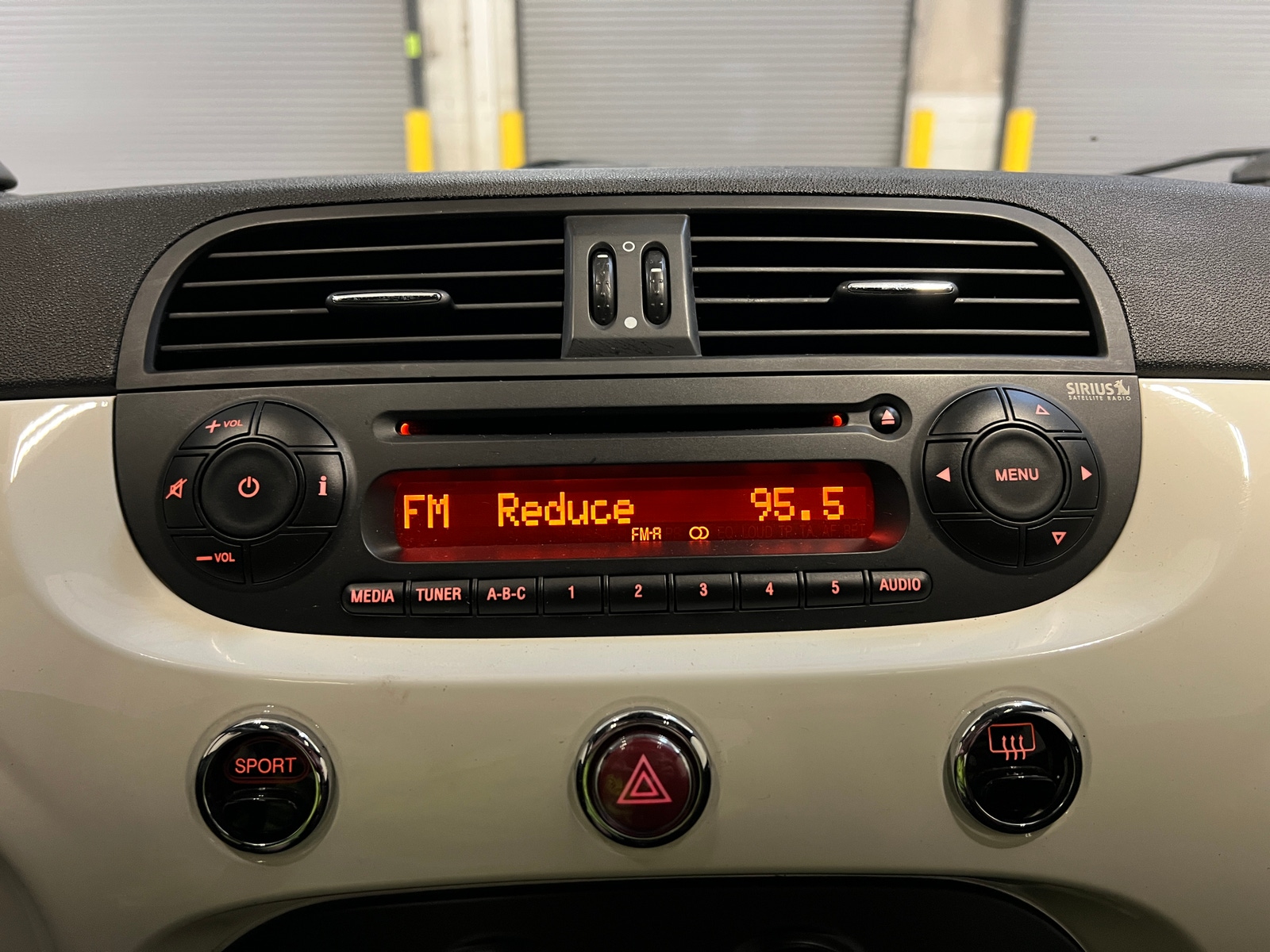 Thumbnail: 2015 Fiat 500 - 4