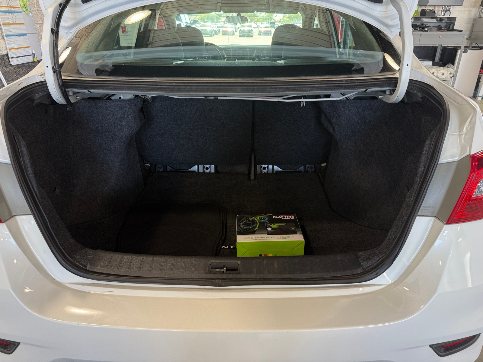 Thumbnail: 2018 Nissan Sentra - 7