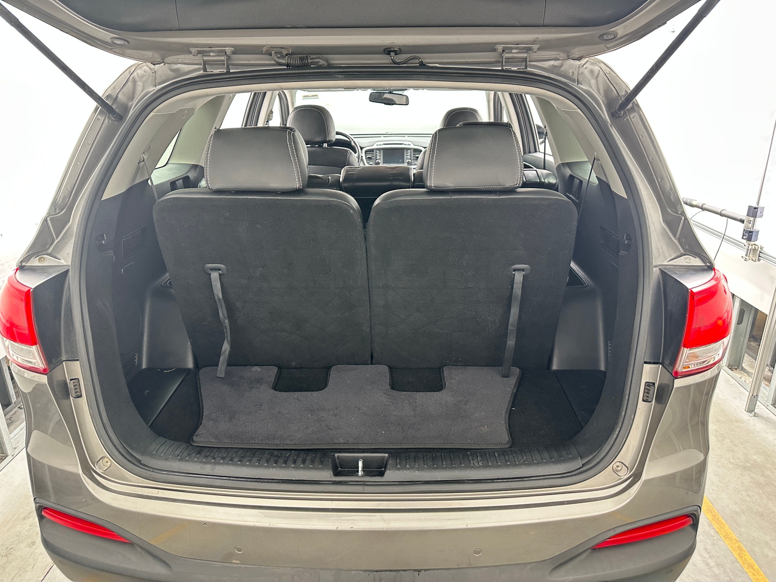 Thumbnail: 2018 Kia Sorento - 7