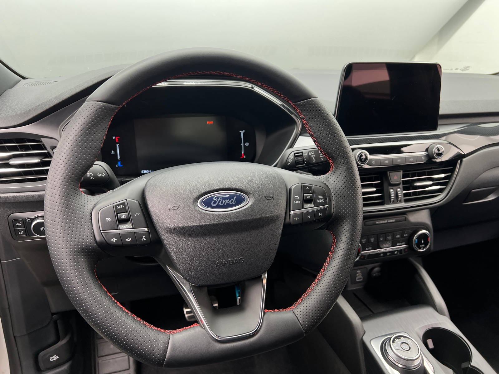 Thumbnail: 2024 Ford Escape - 4