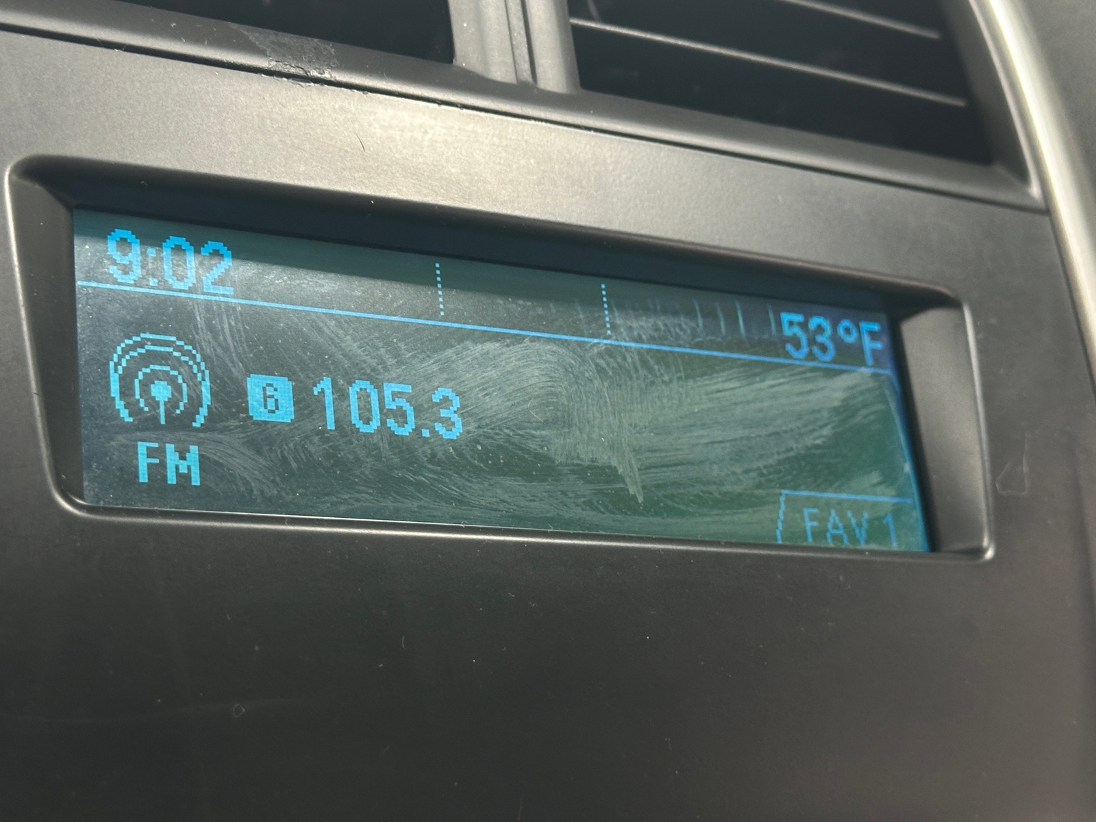 Thumbnail: 2015 Chevrolet Malibu - 4