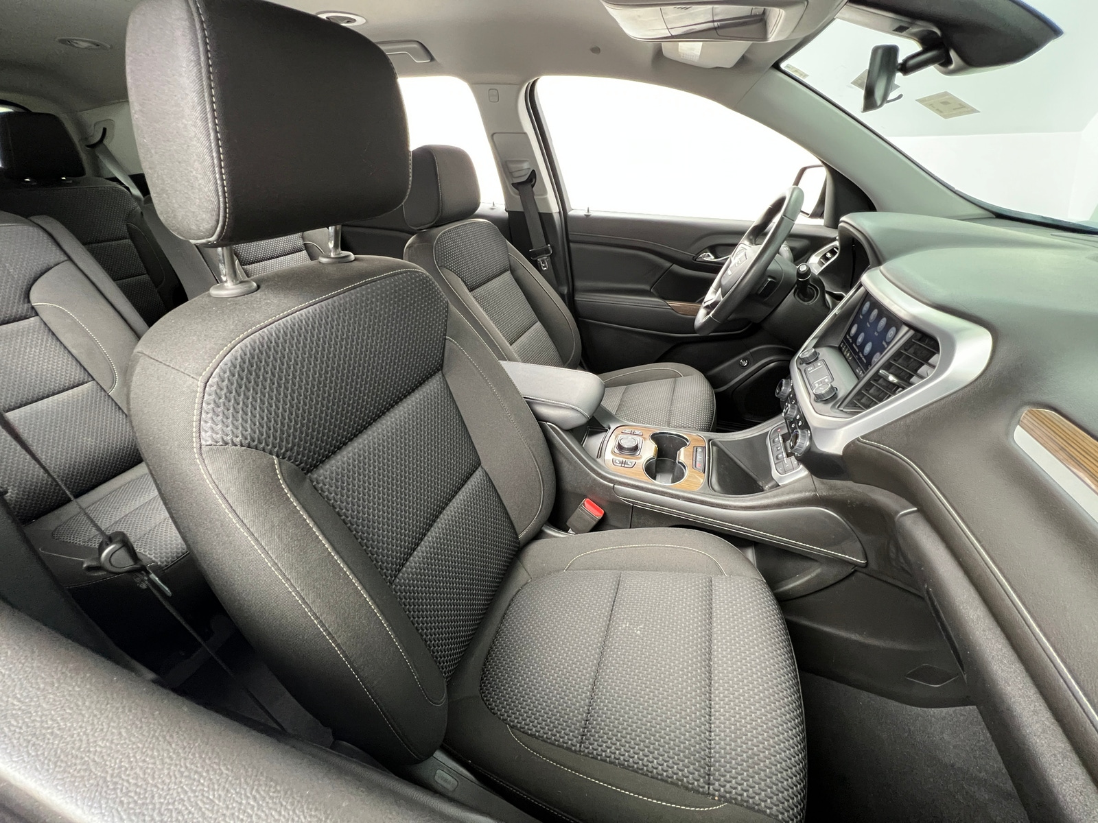 Thumbnail: 2023 GMC Acadia - 2