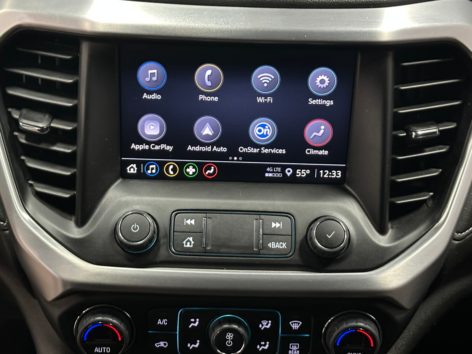 Thumbnail: 2023 GMC Acadia - 4