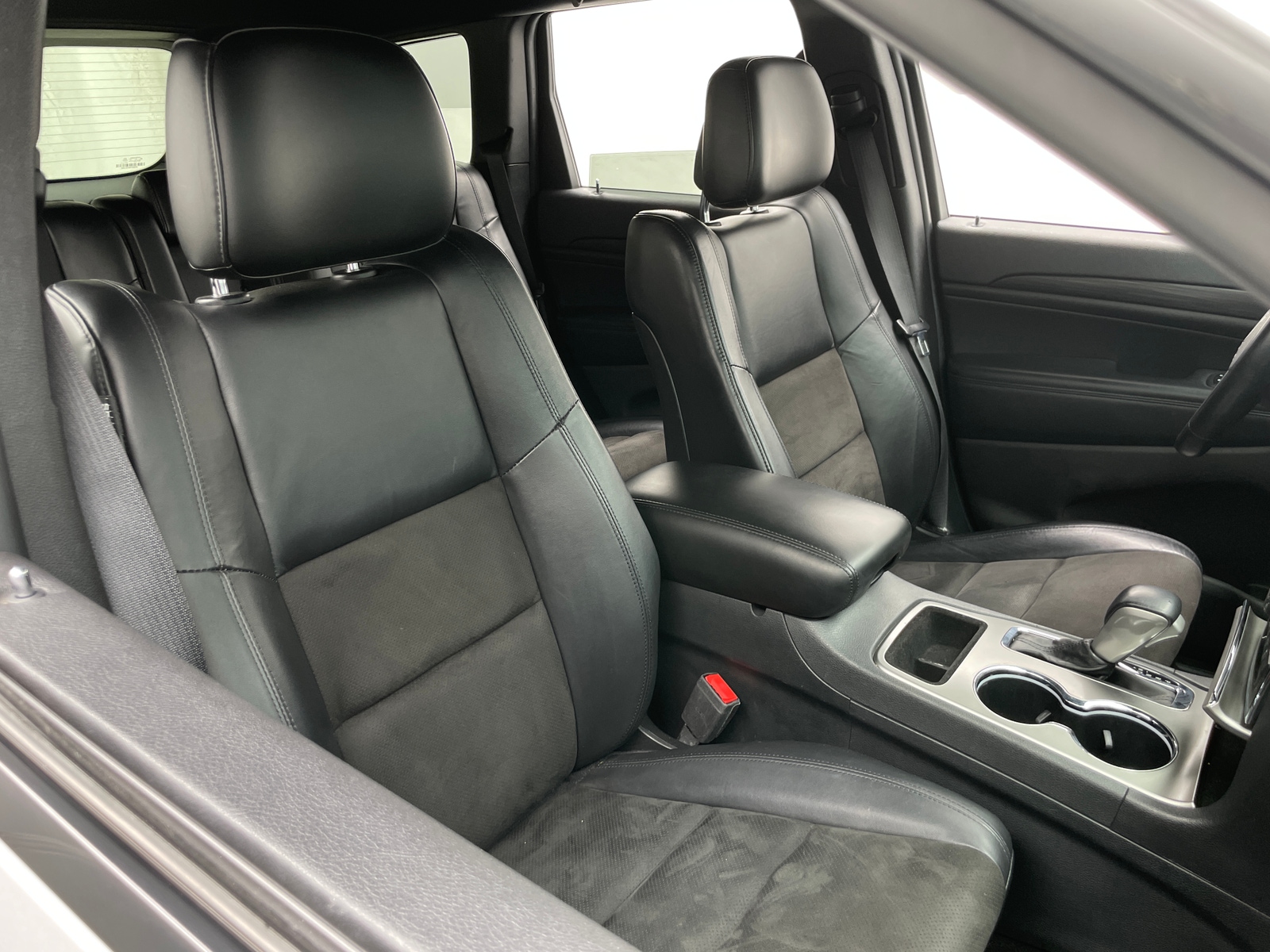 Thumbnail: 2020 Jeep Grand Cherokee - 2