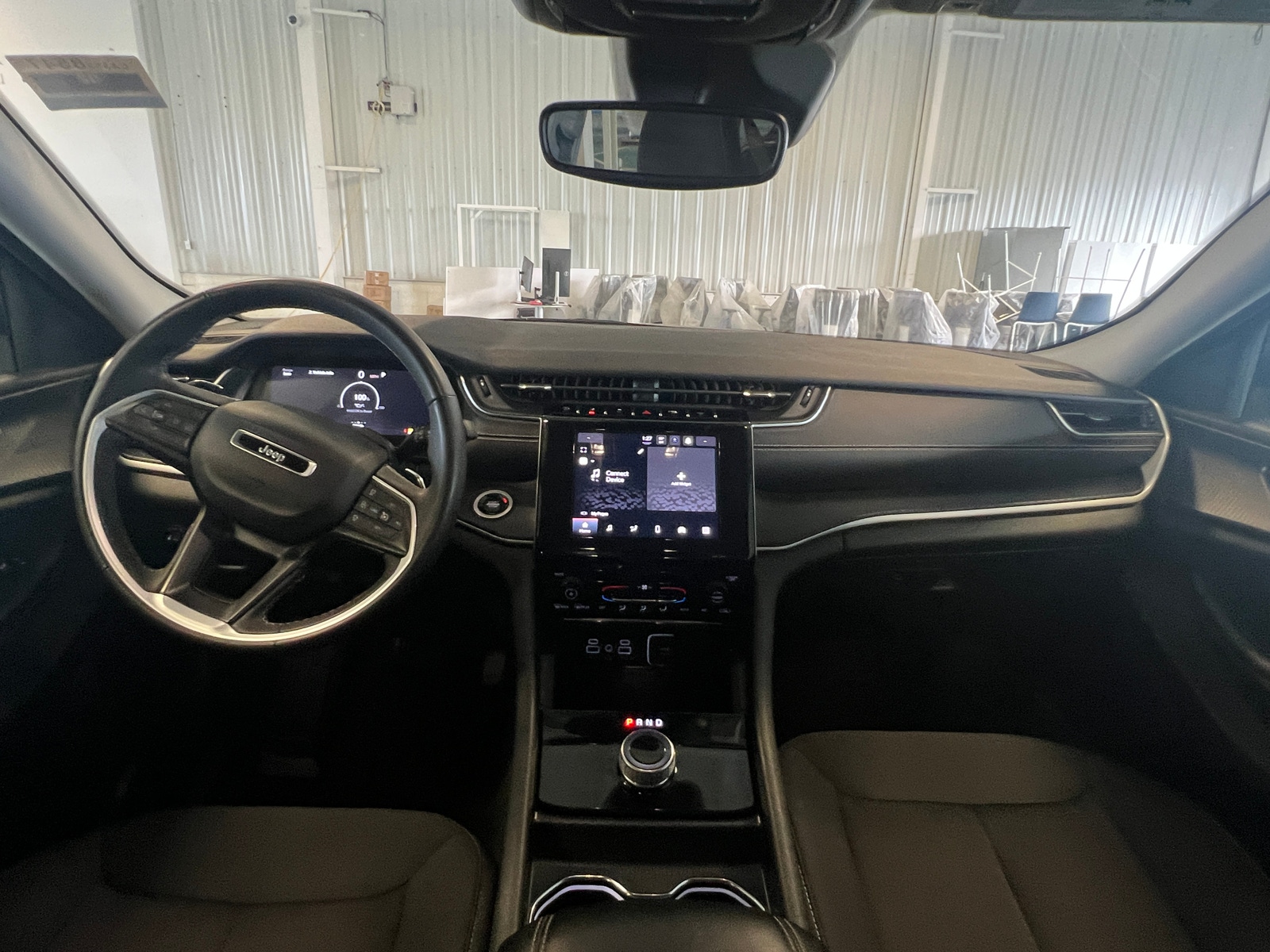 Thumbnail: 2023 Jeep Grand Cherokee L - 3