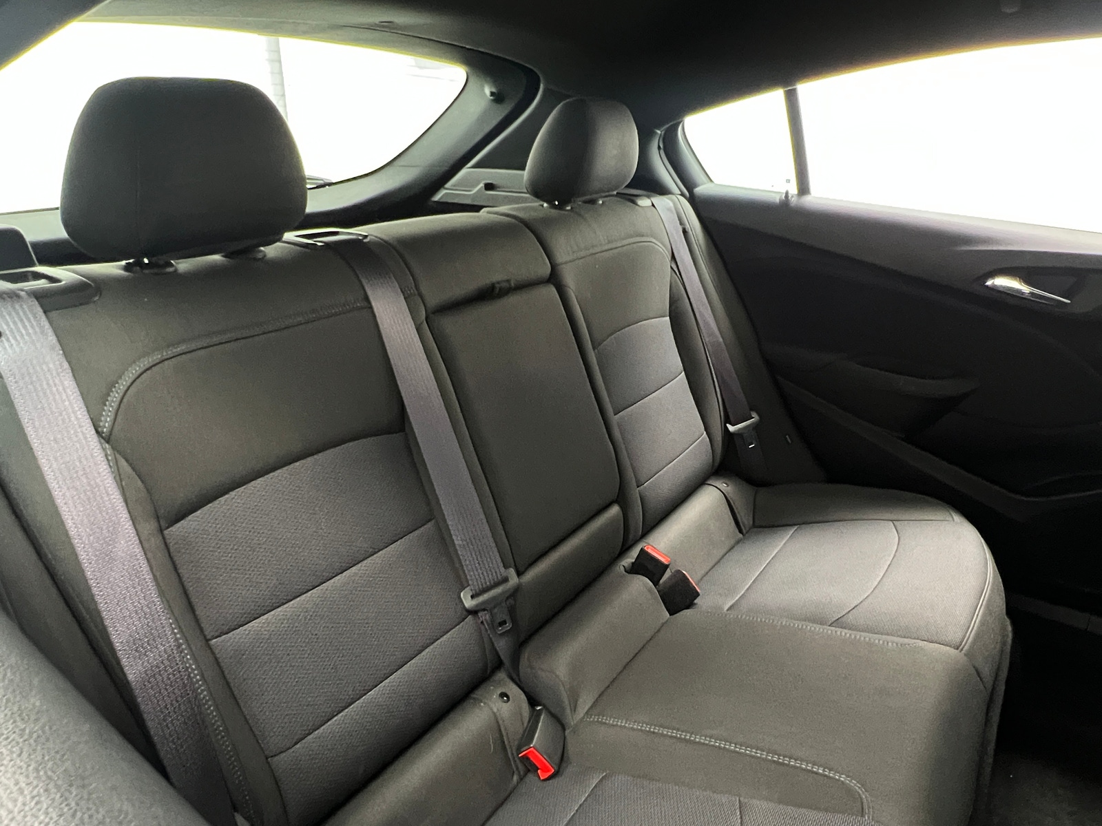 Thumbnail: 2017 Chevrolet Cruze - 6