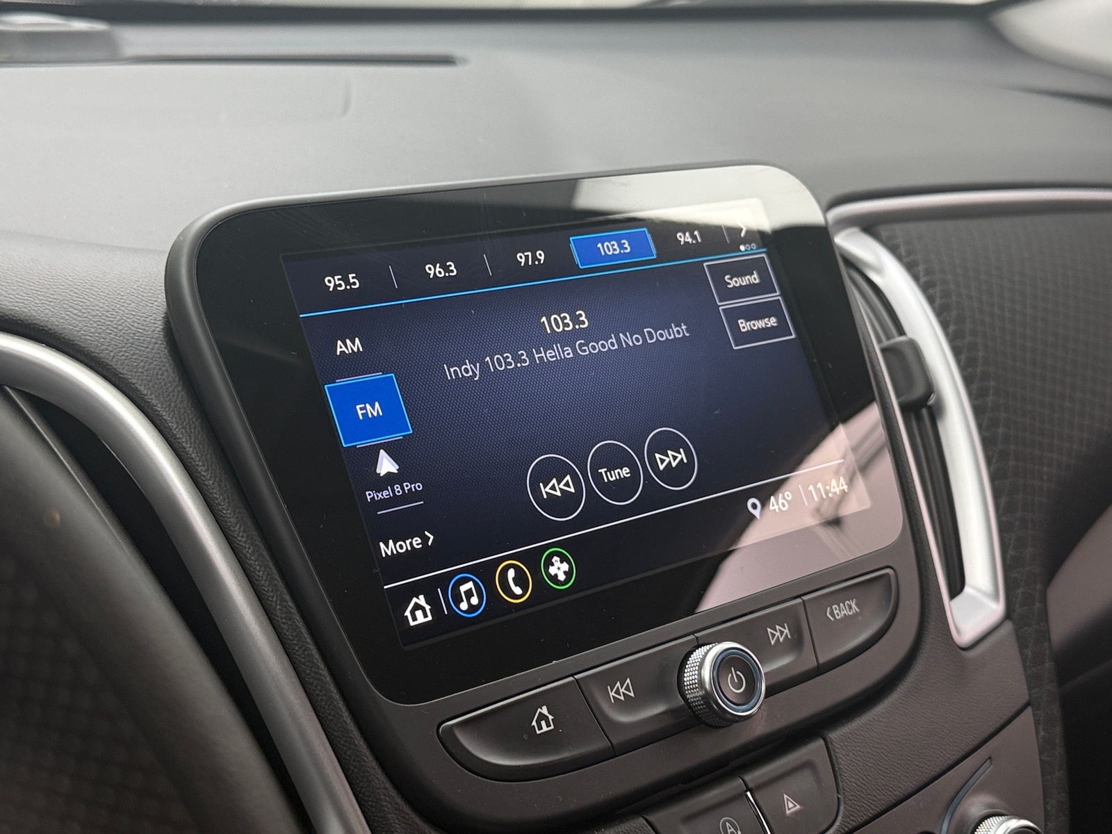 Thumbnail: 2023 Chevrolet Malibu - 4