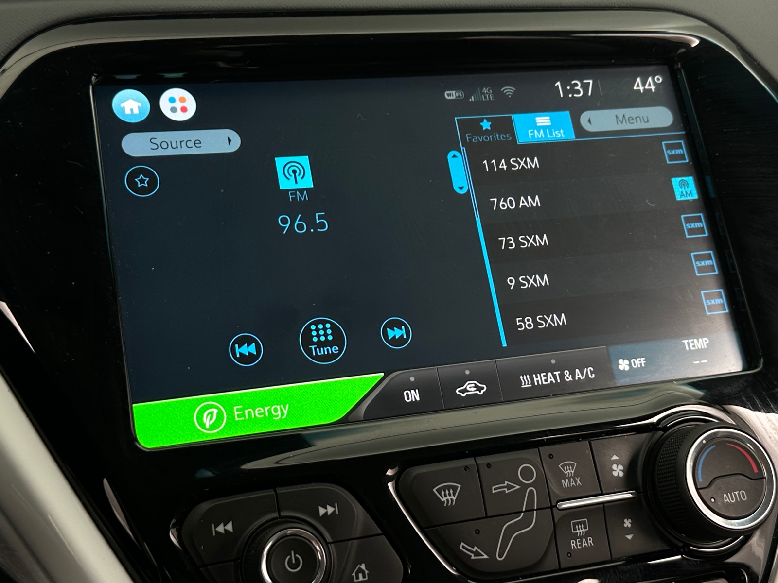 Thumbnail: 2018 Chevrolet Bolt EV - 4