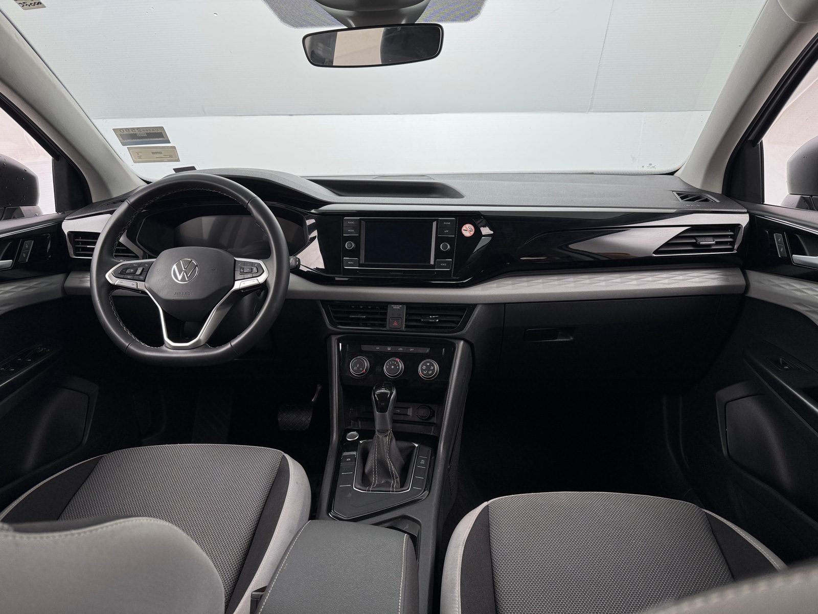 Thumbnail: 2024 Volkswagen Taos - 3