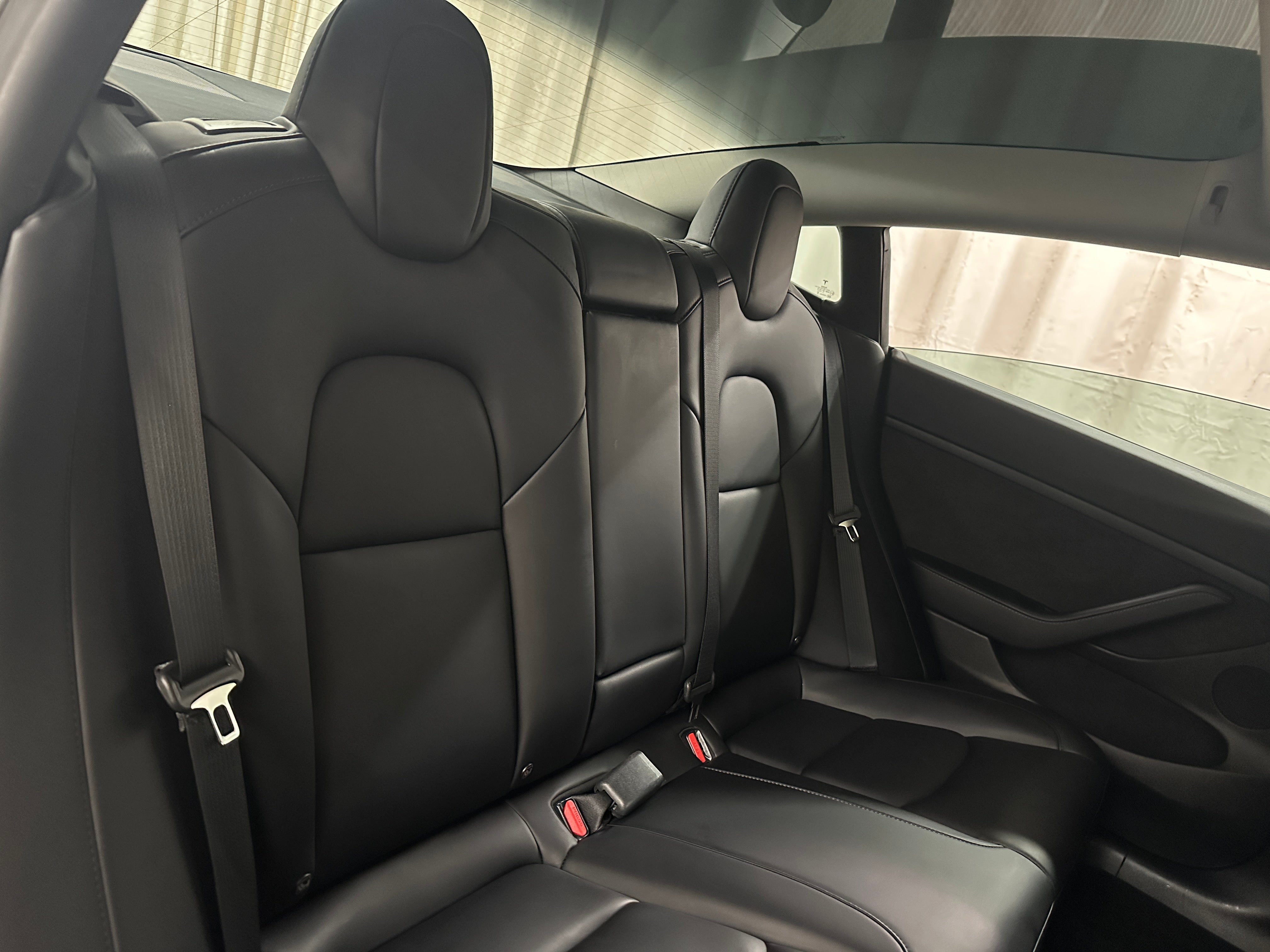 Used 2022 Tesla Model 3 Long Range with VIN 5YJ3E1EB0NF139021 for sale in Oak Creek, WI