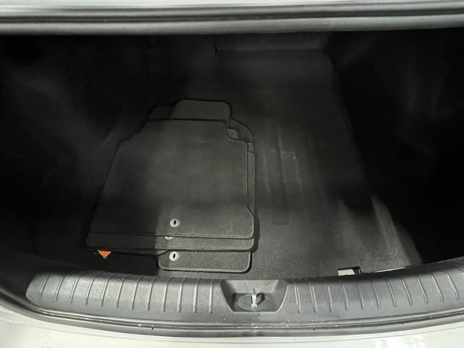 Thumbnail: 2020 Kia Optima - 6