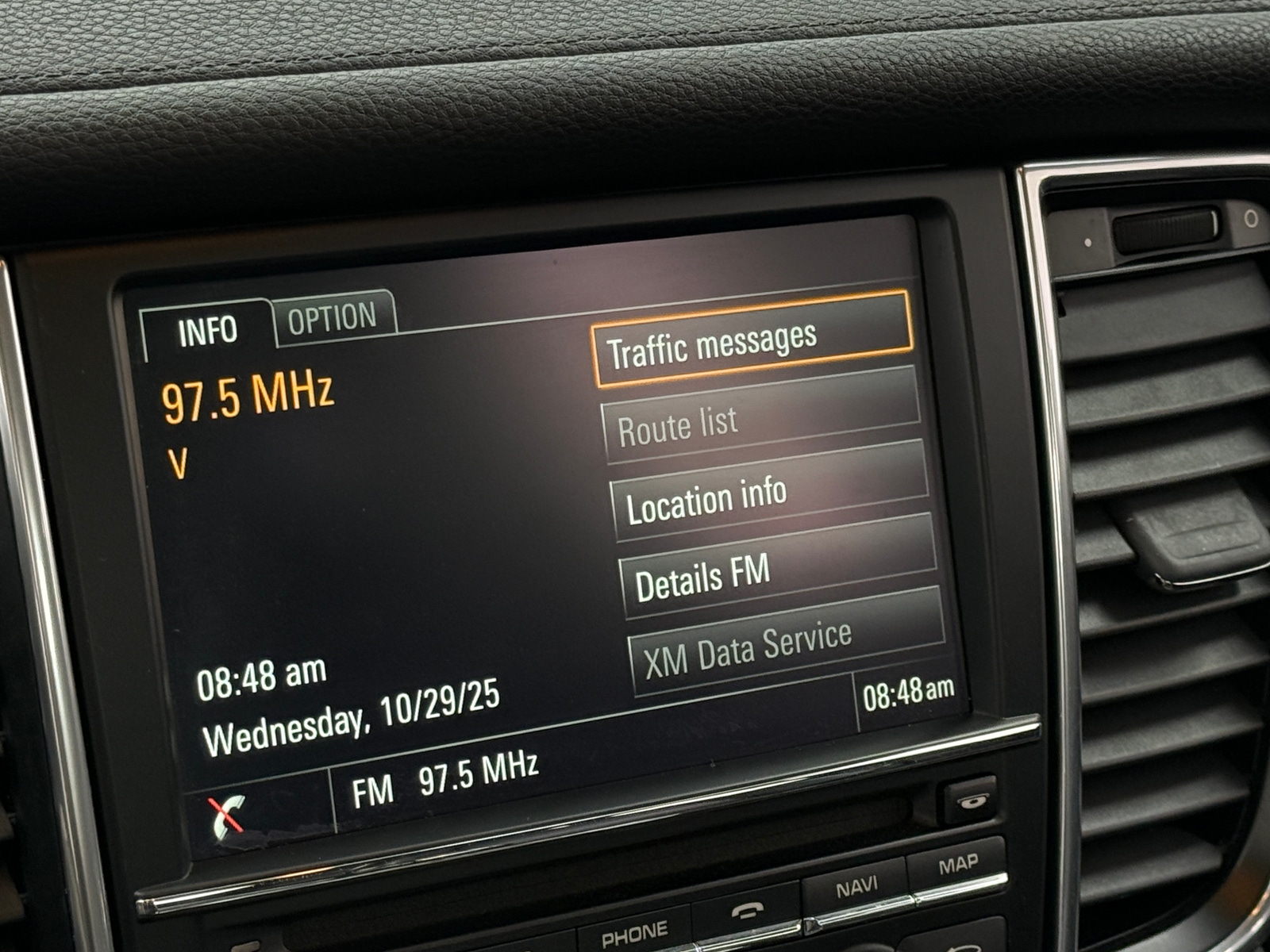 Thumbnail: 2013 Porsche Panamera - 3