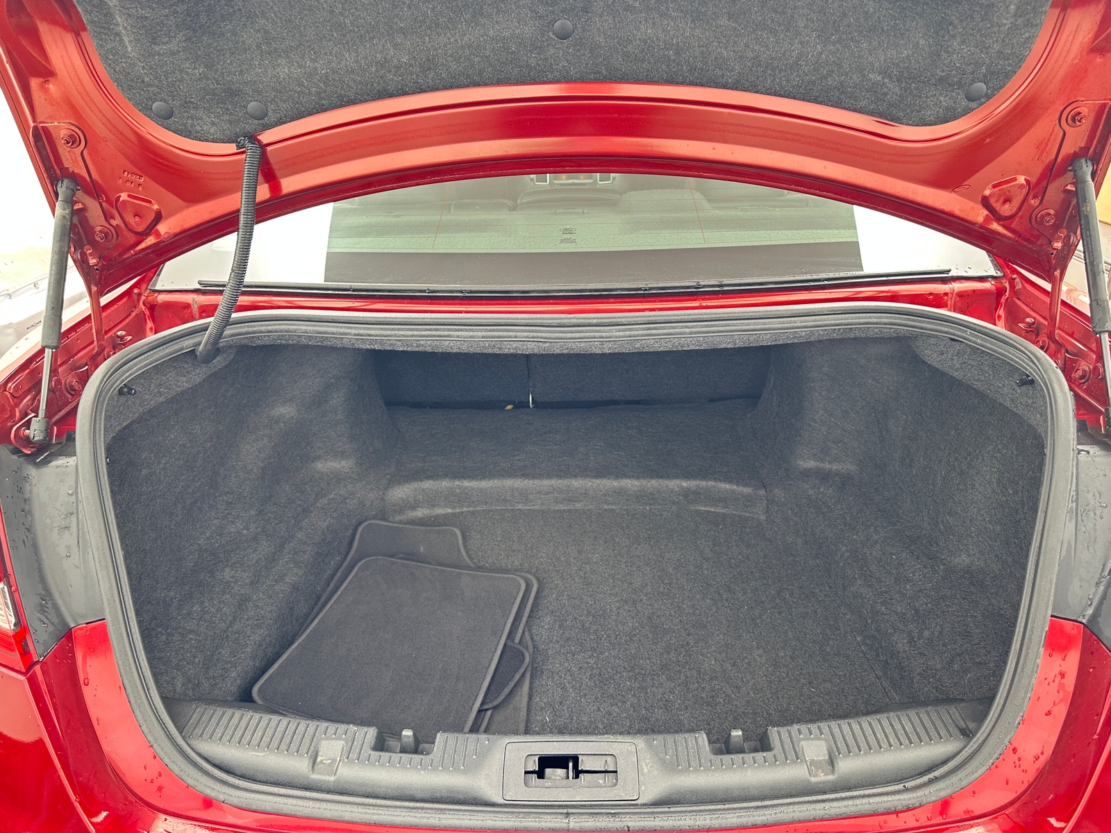 Thumbnail: 2014 Ford Taurus - 6