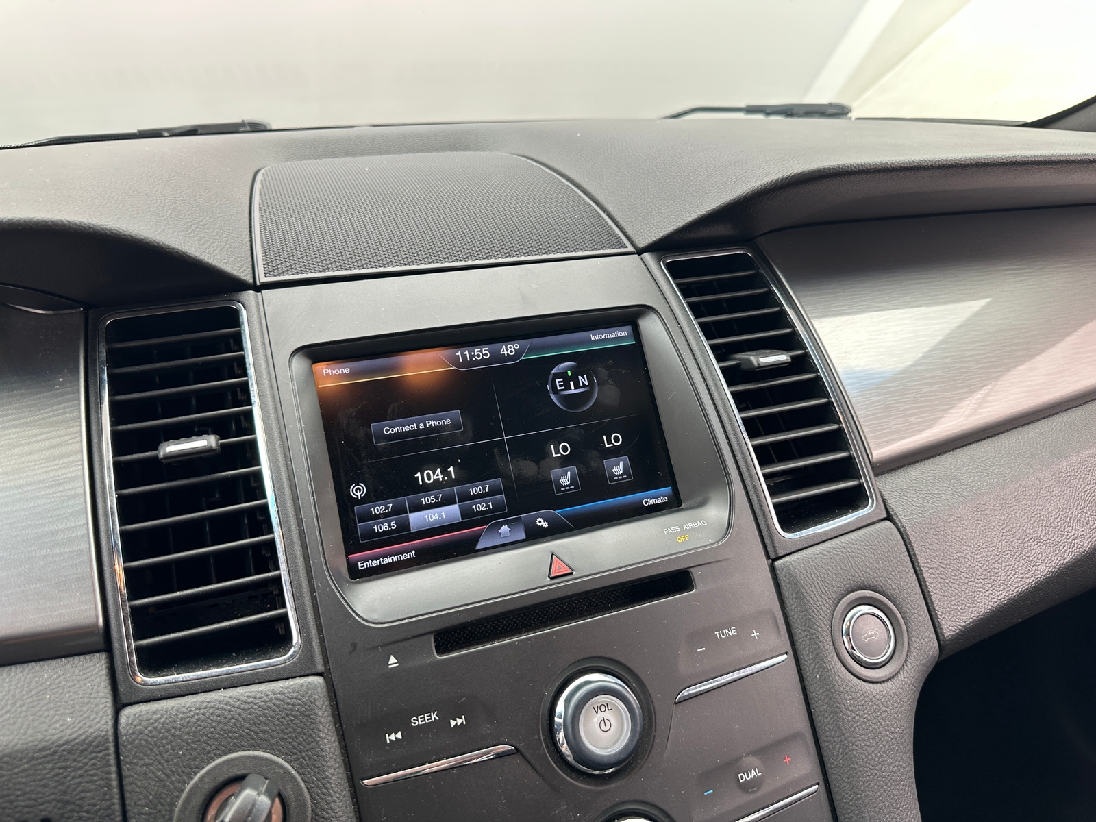 Thumbnail: 2014 Ford Taurus - 3