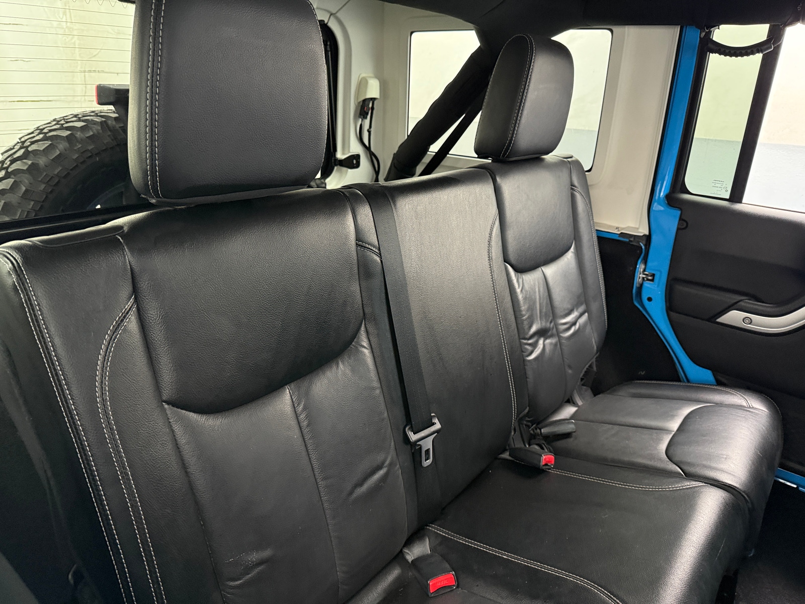 Thumbnail: 2017 Jeep Wrangler - 5