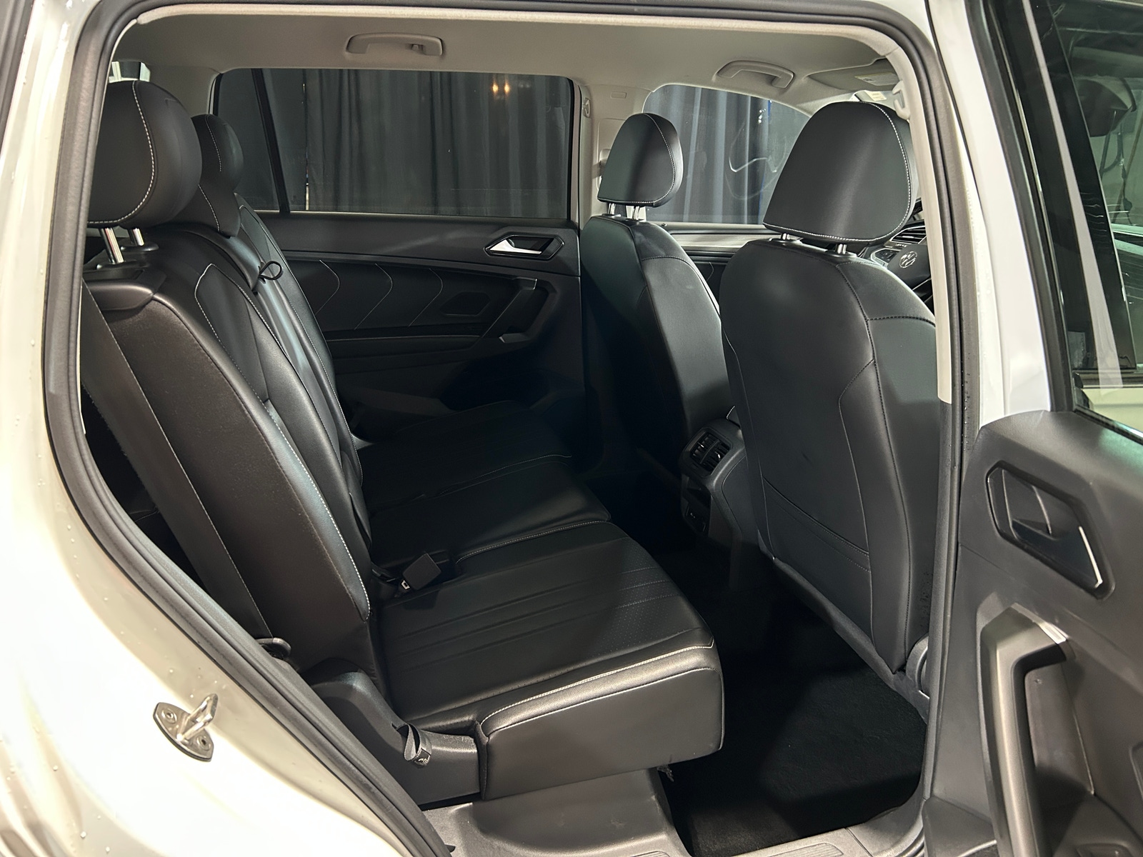 Thumbnail: 2024 Volkswagen Tiguan - 5