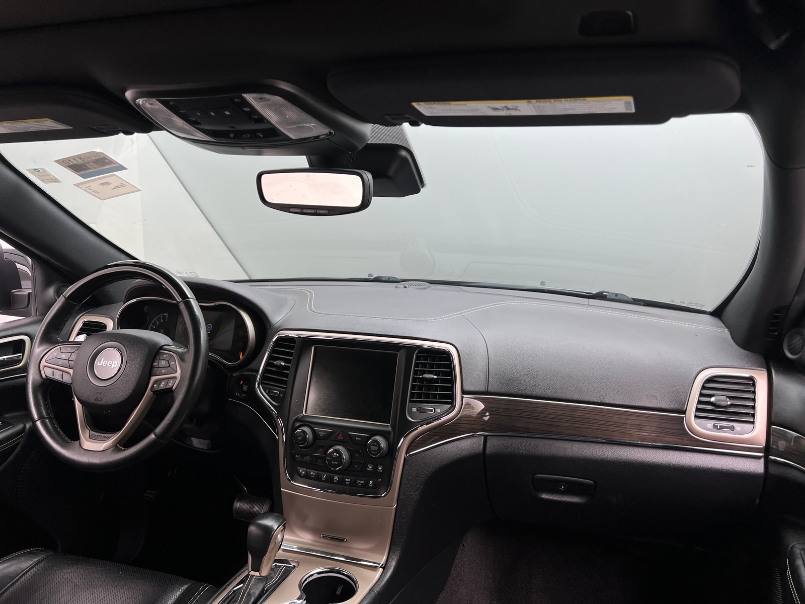 Thumbnail: 2017 Jeep Grand Cherokee - 2