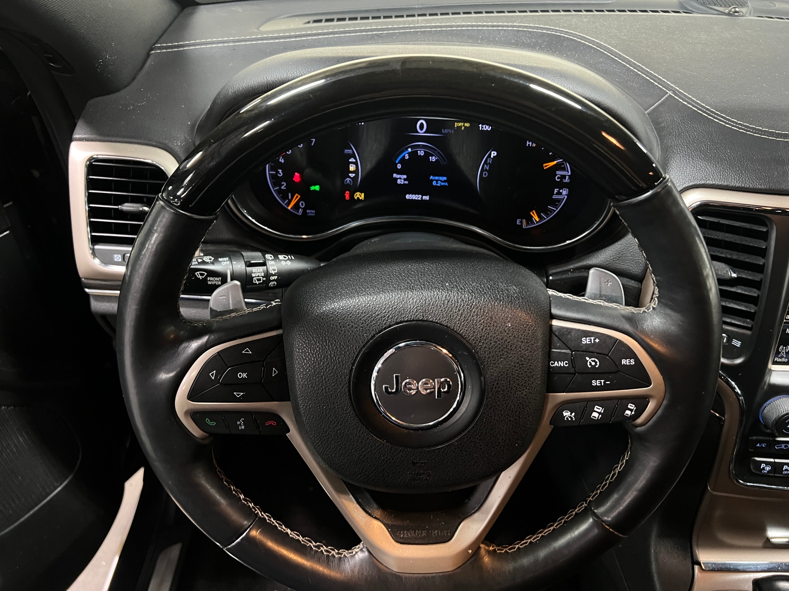 Thumbnail: 2017 Jeep Grand Cherokee - 4