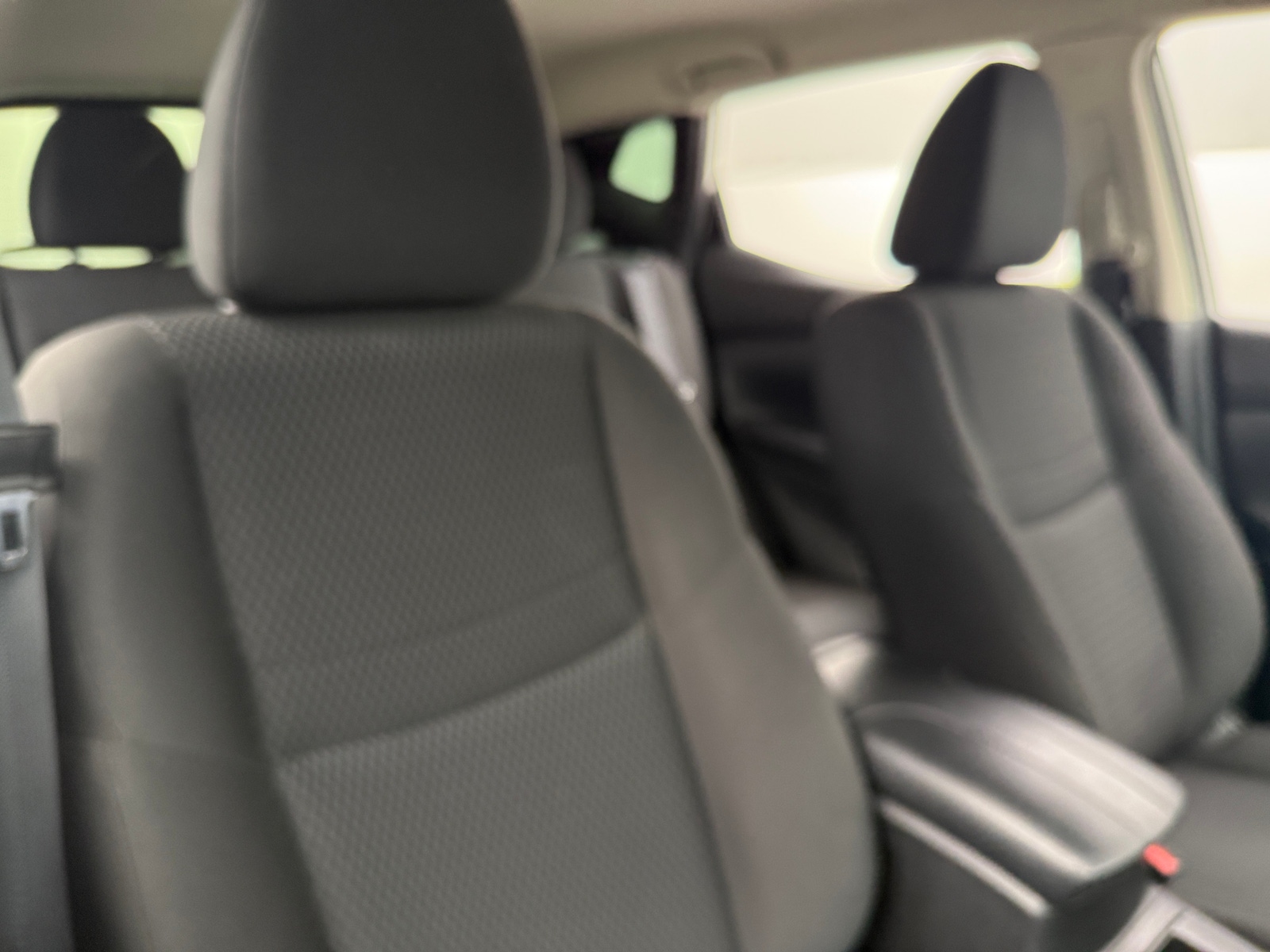 Thumbnail: 2018 Nissan Rogue Sport - 2