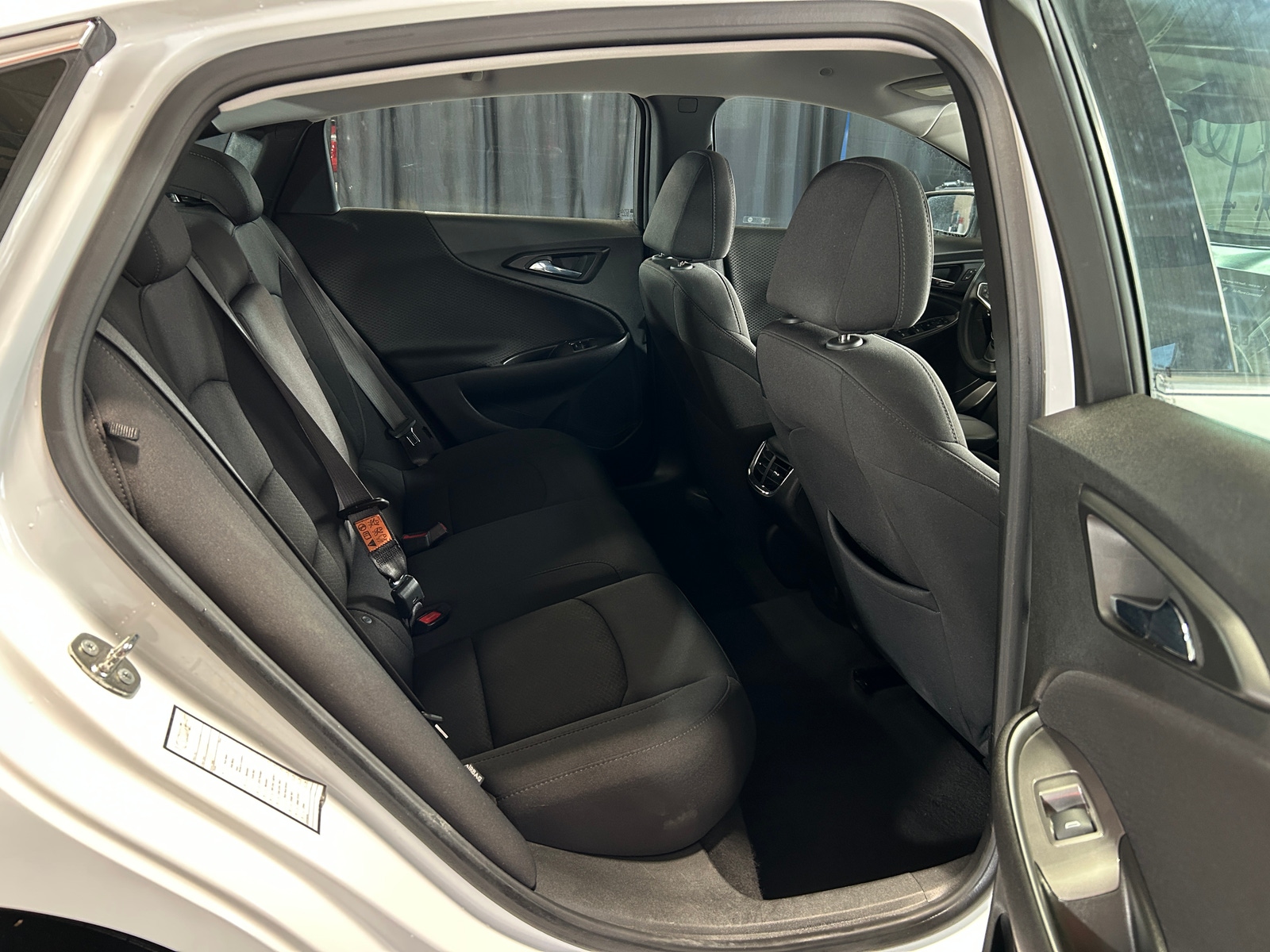 Thumbnail: 2023 Chevrolet Malibu - 6