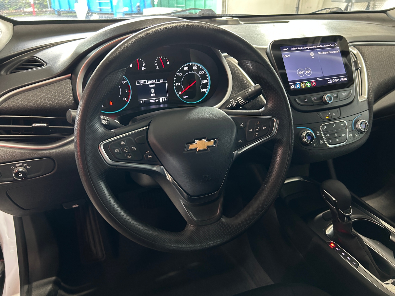 Thumbnail: 2023 Chevrolet Malibu - 5