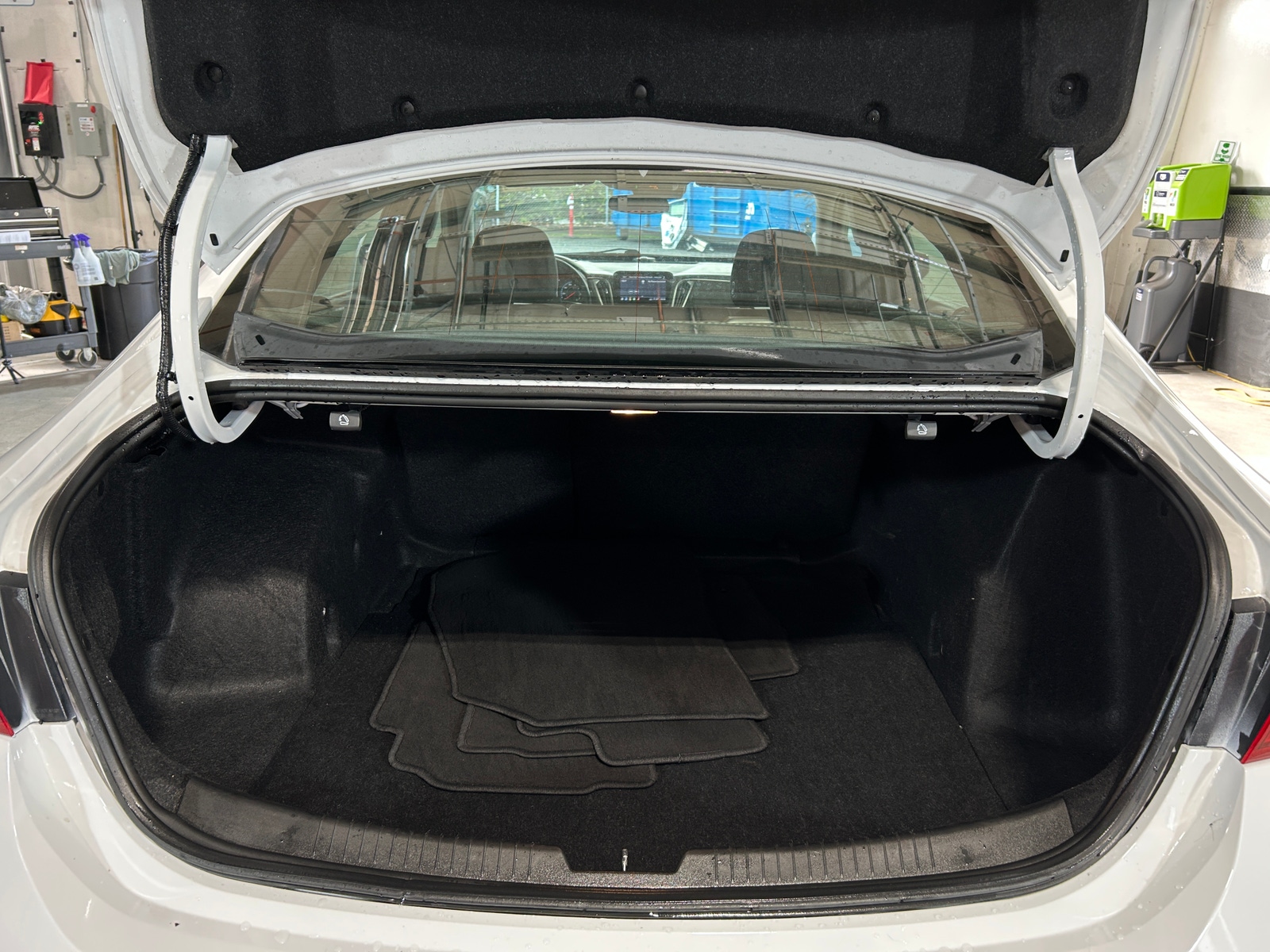 Thumbnail: 2023 Chevrolet Malibu - 7