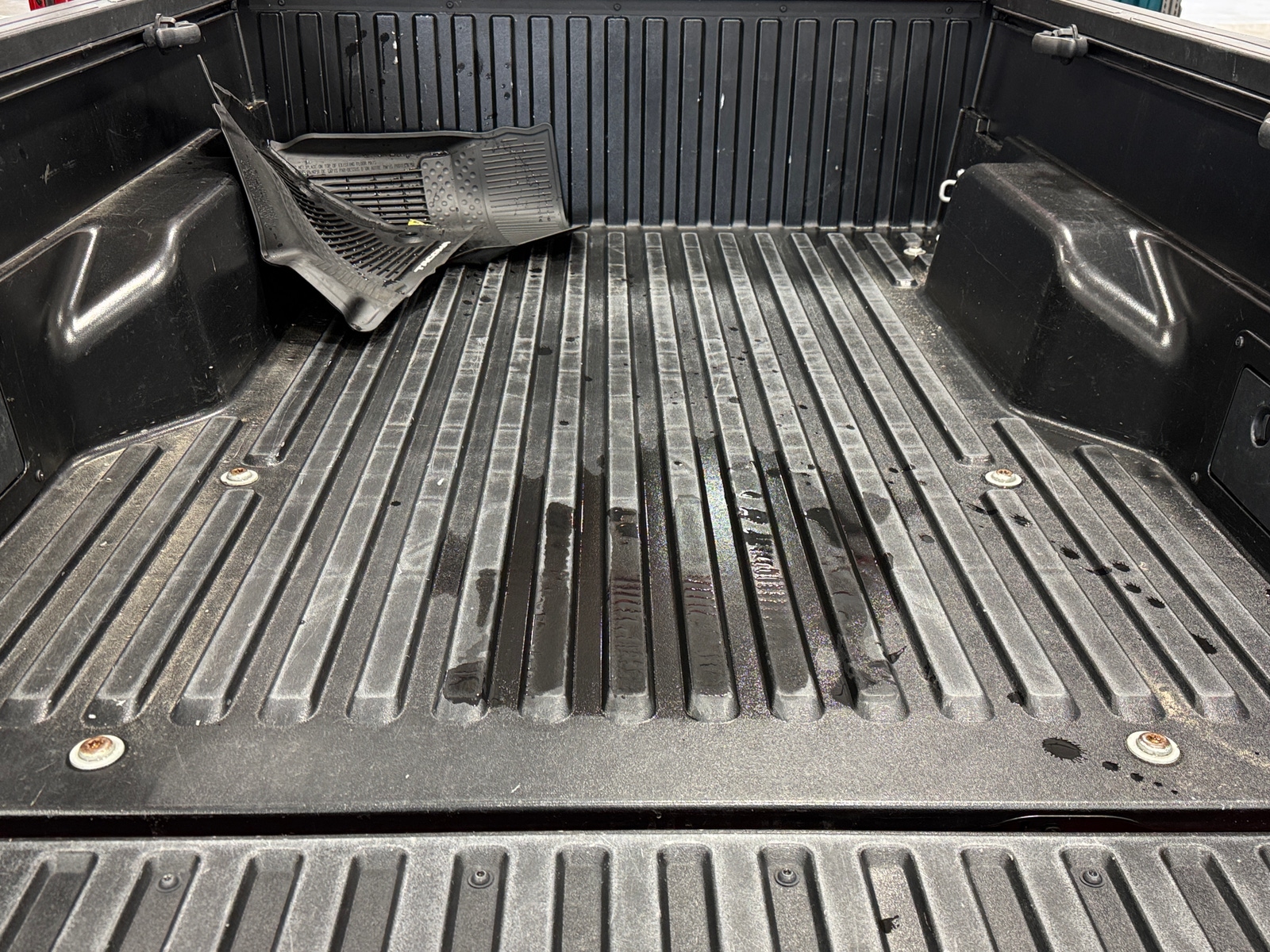 Thumbnail: 2018 Toyota Tacoma - 6