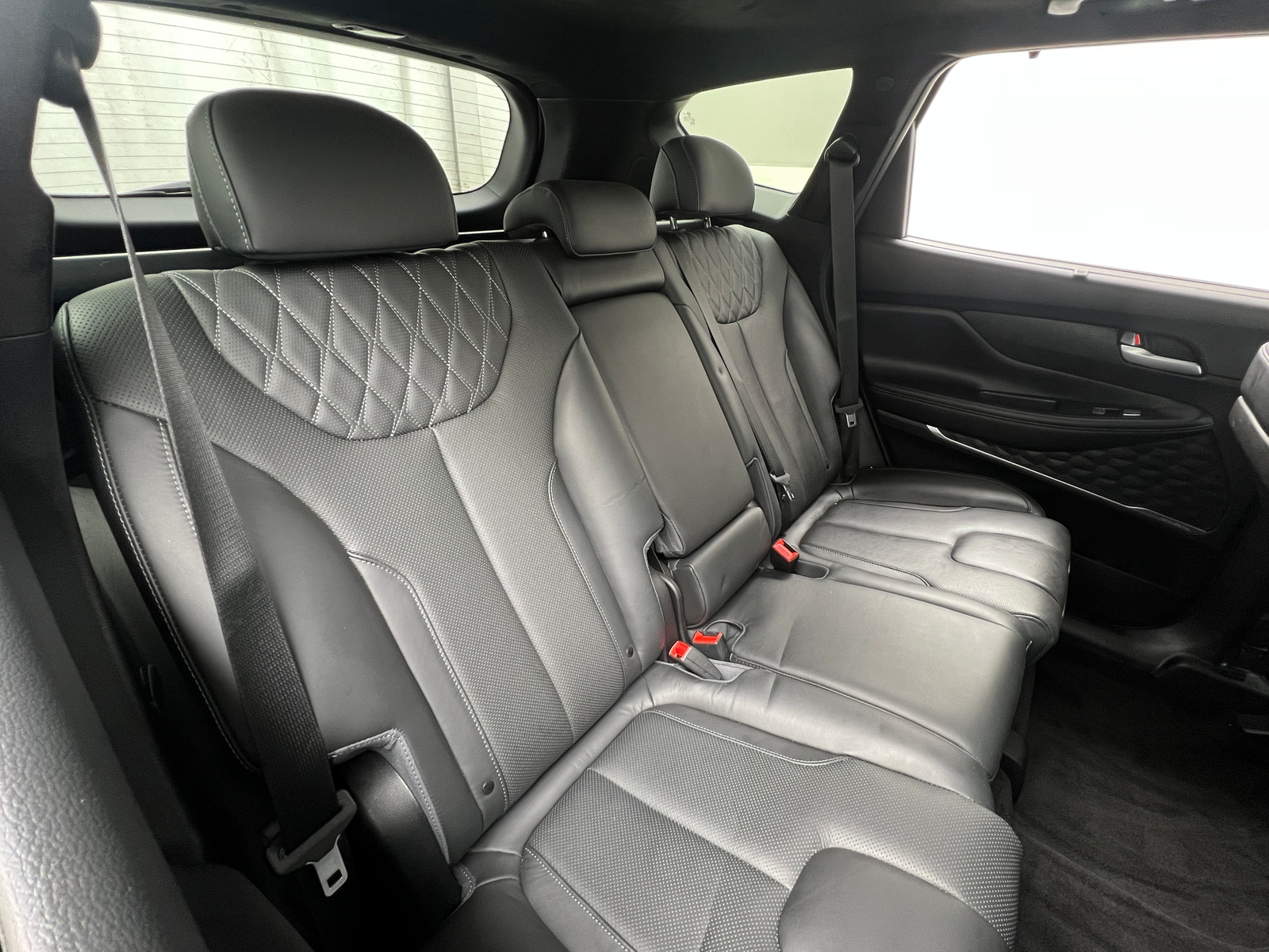 Thumbnail: 2022 Hyundai Santa Fe - 5