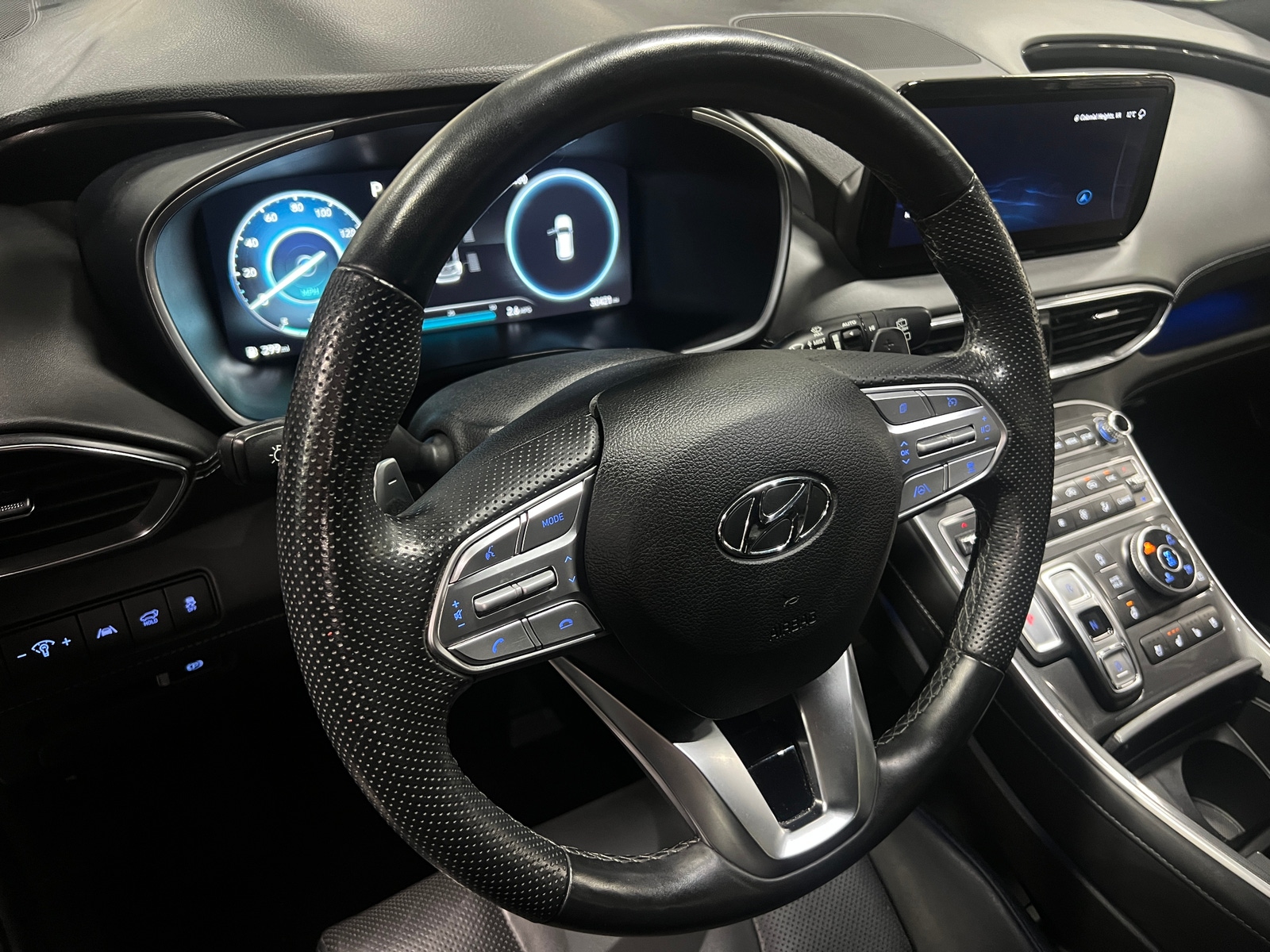 Thumbnail: 2022 Hyundai Santa Fe - 4