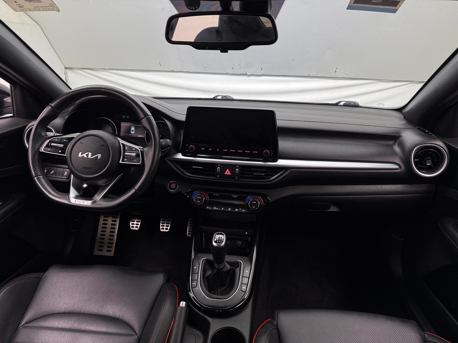 Thumbnail: 2022 Kia Forte - 2