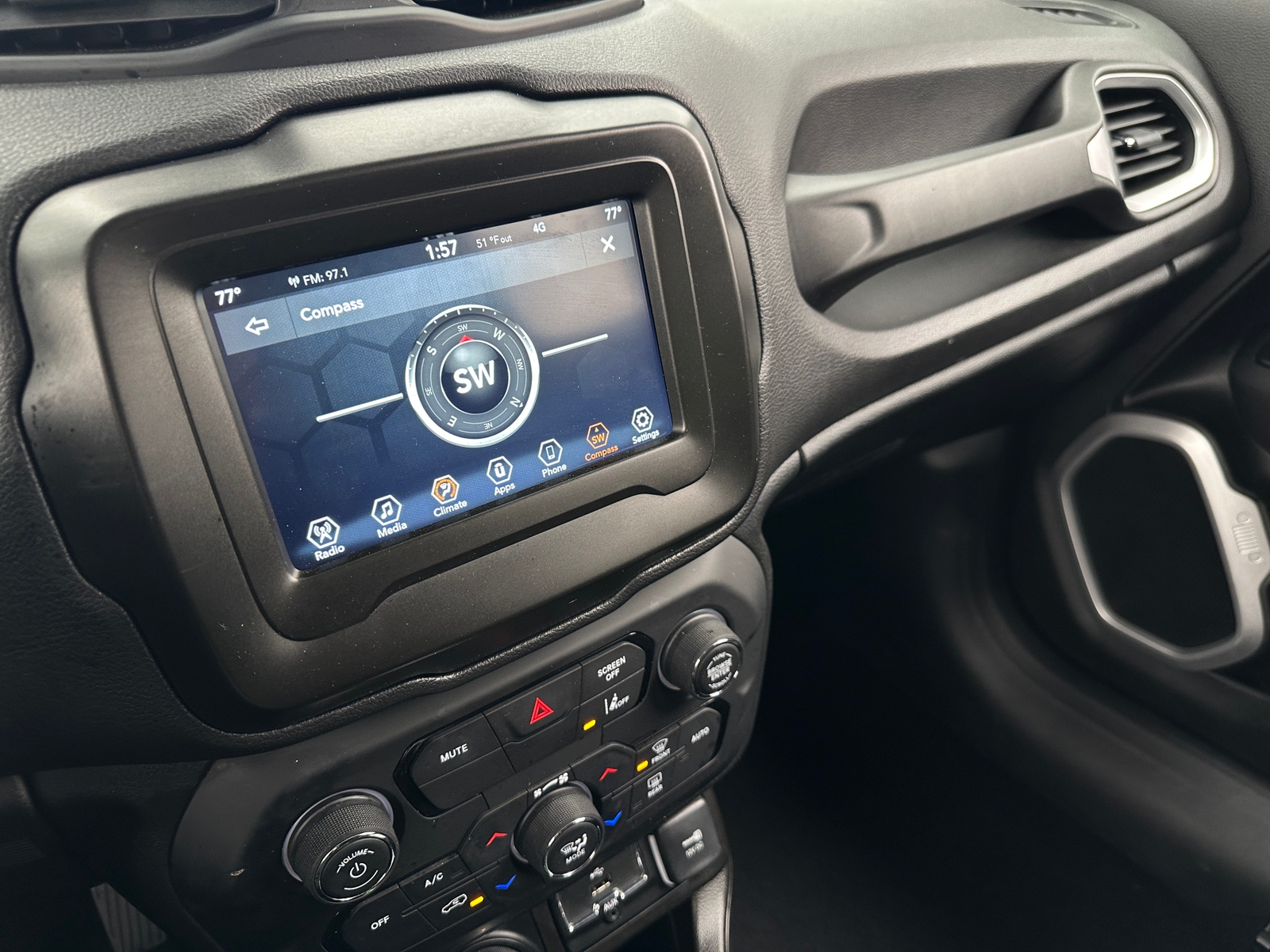 Thumbnail: 2021 Jeep Renegade - 4