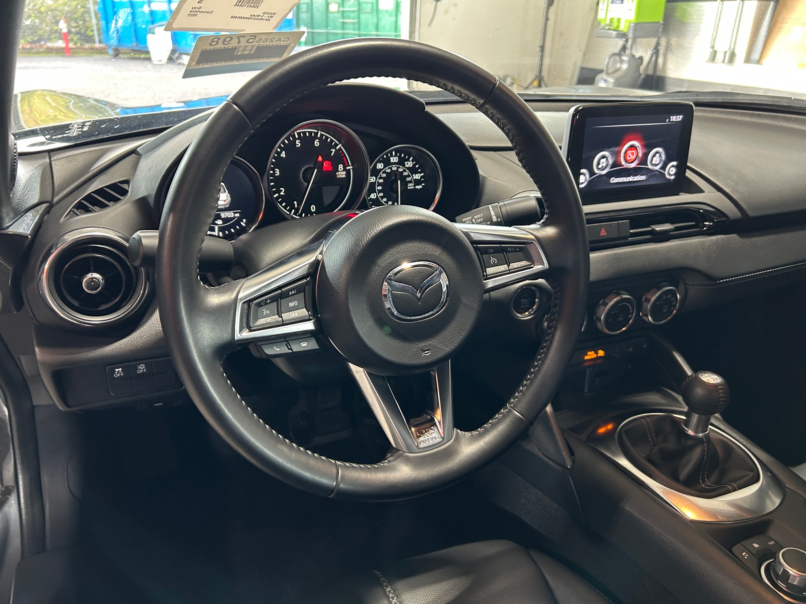 Thumbnail: 2022 Mazda MX-5 Miata - 4