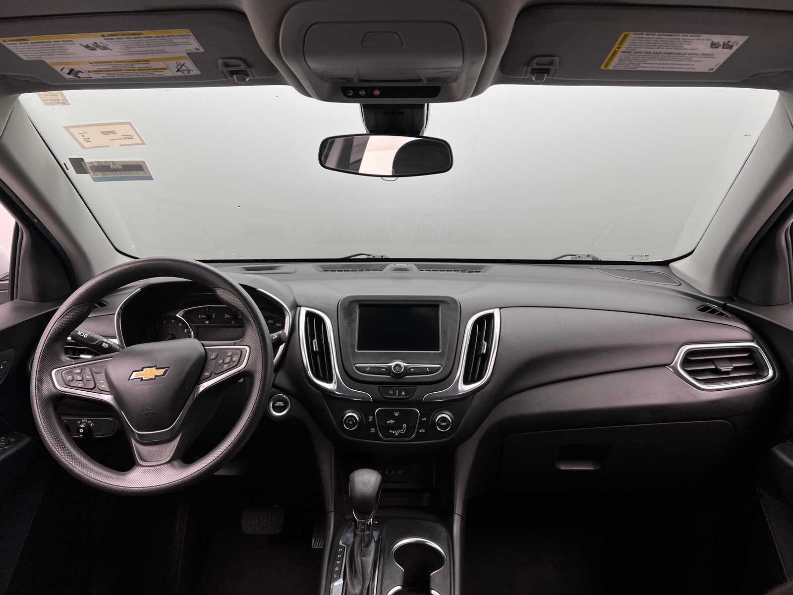 Thumbnail: 2023 Chevrolet Equinox - 3