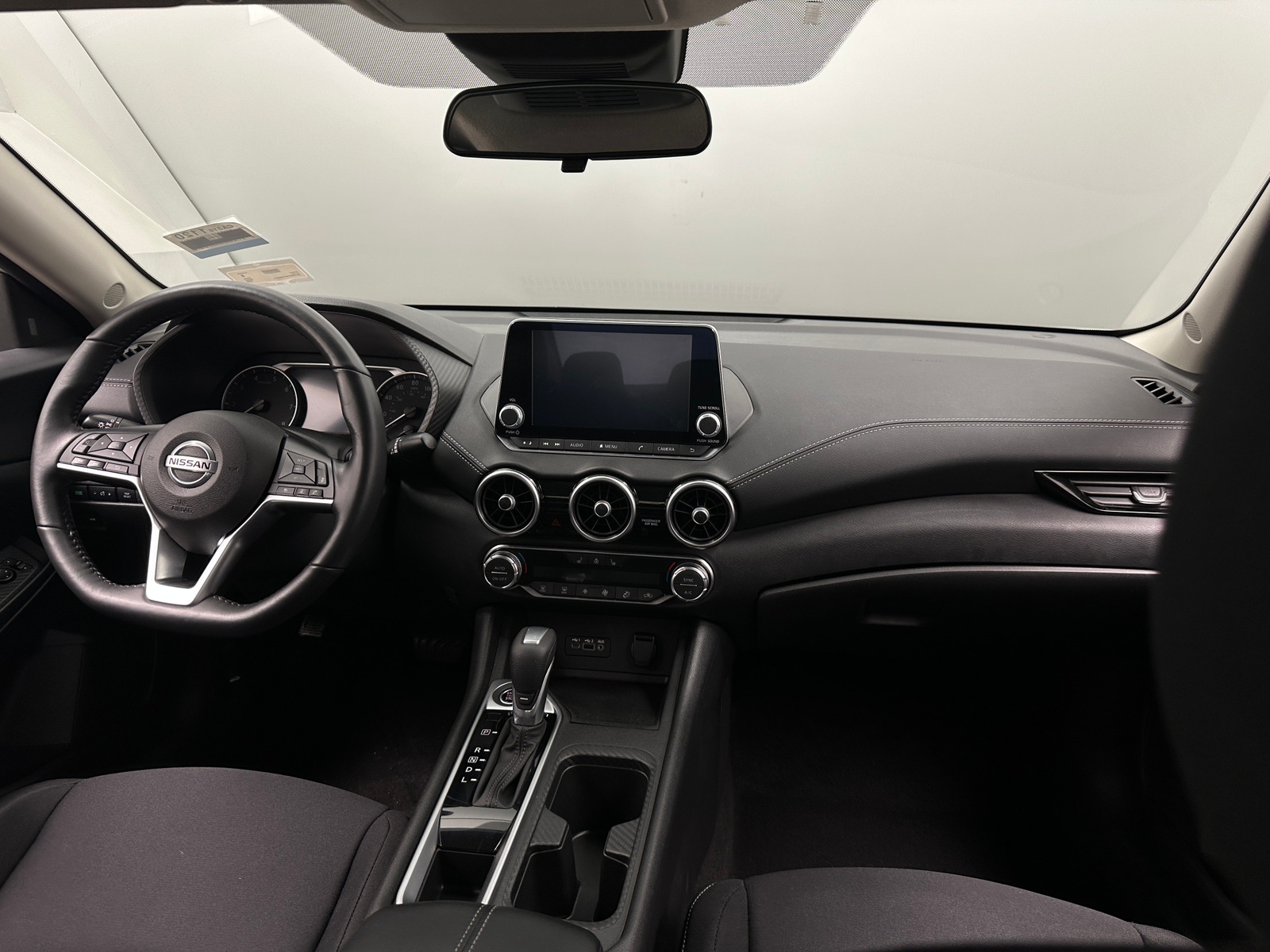 Thumbnail: 2023 Nissan Sentra - 3